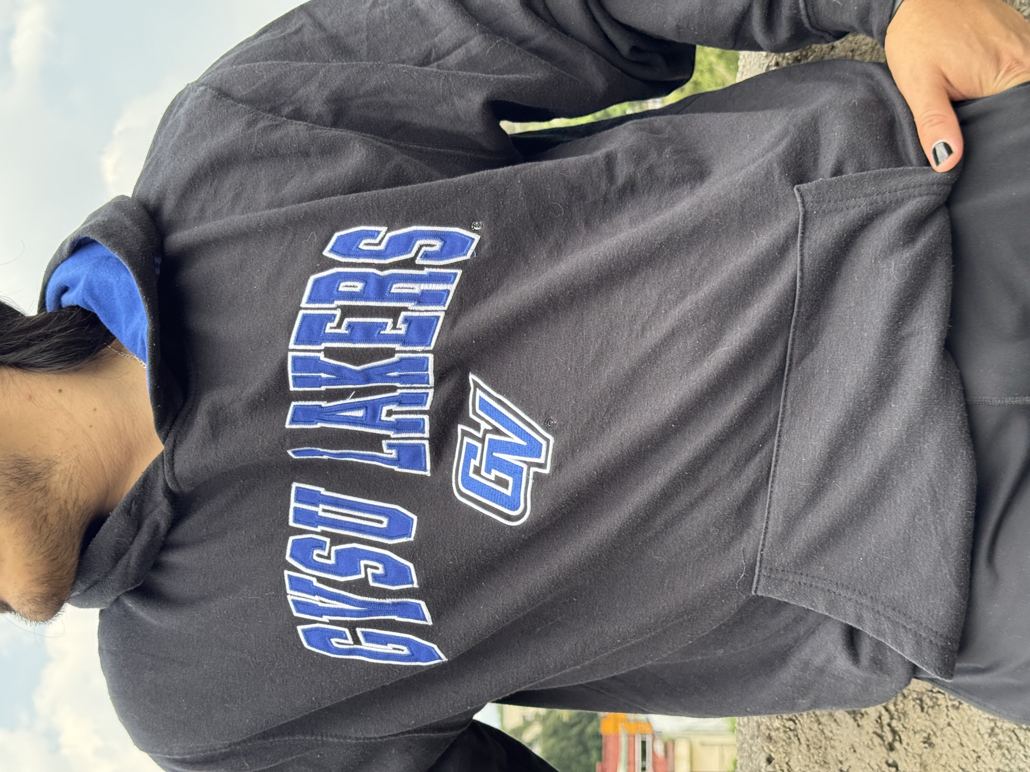 SUDADERA GVSU