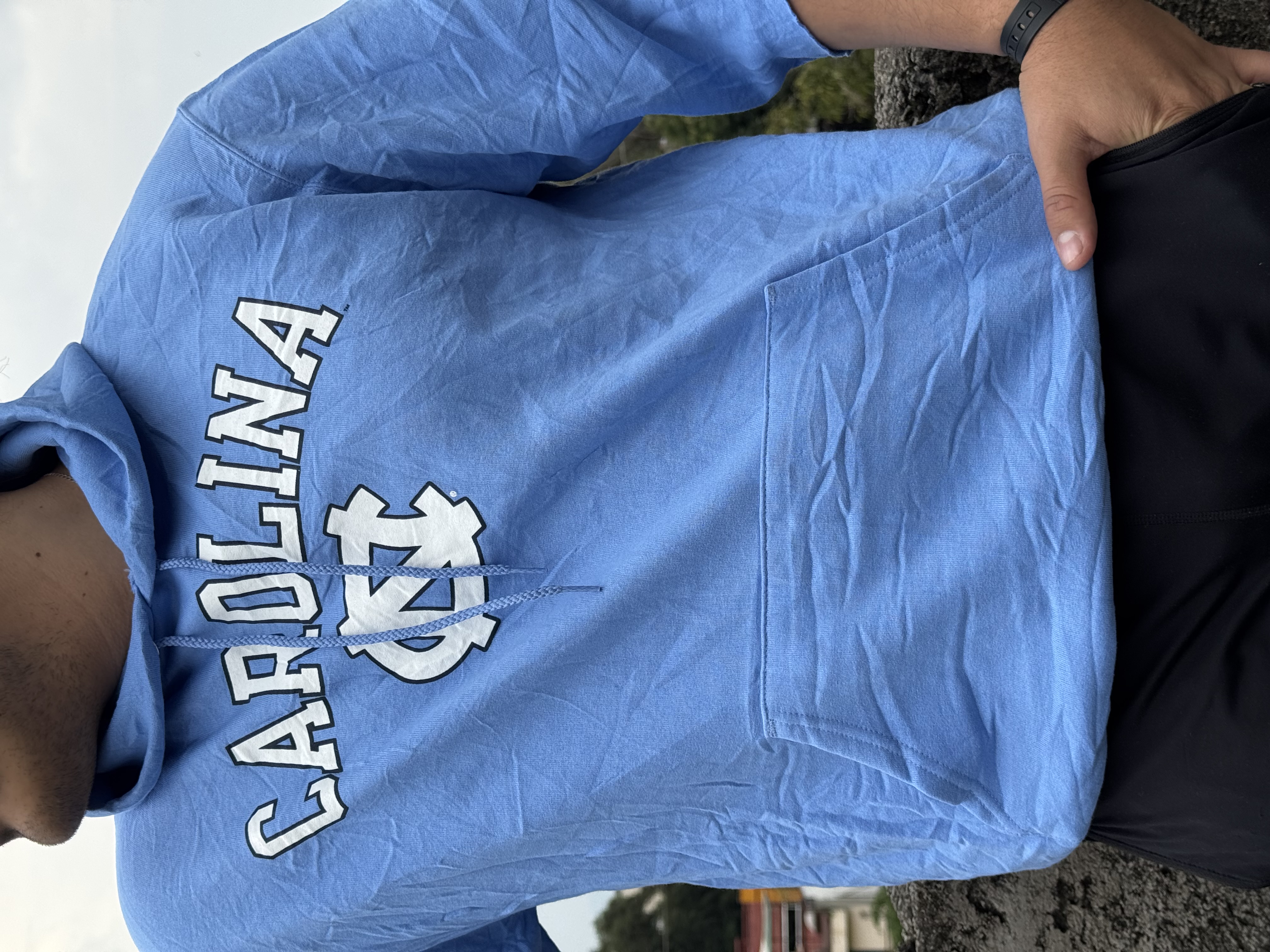 SUDADERA SIN MANGAS UNC