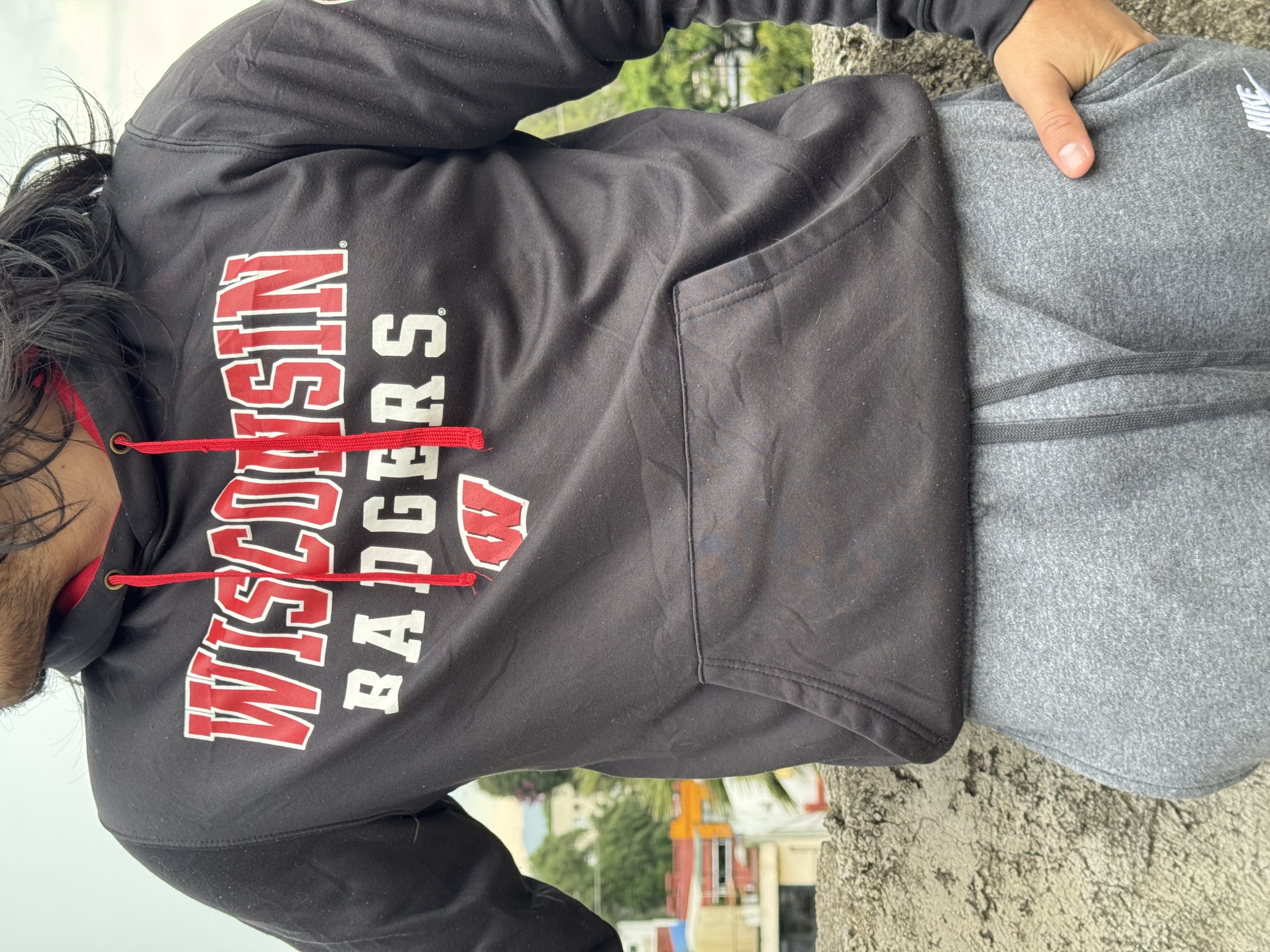 SUDADERA WISCONSIN BADGERS