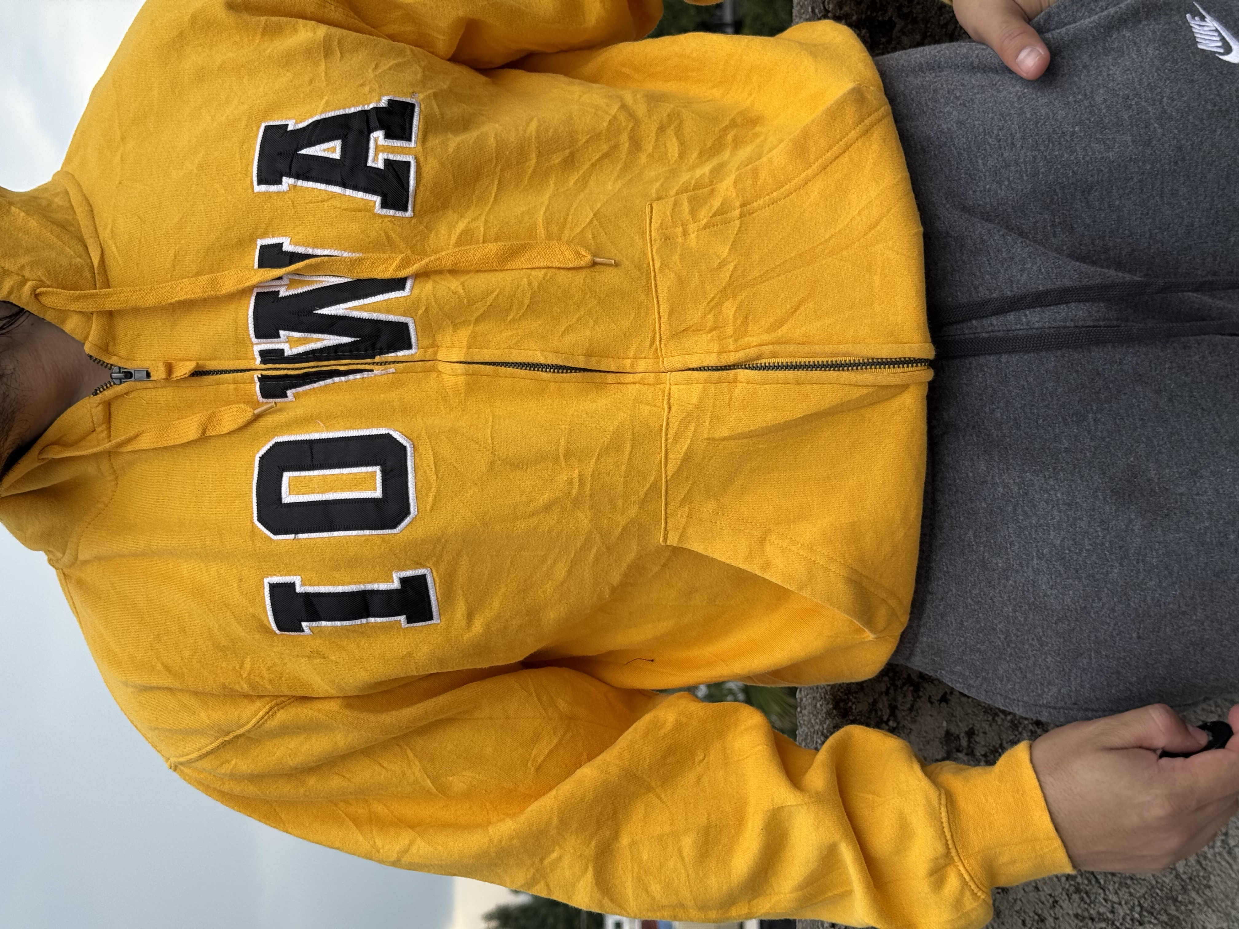 CHAMARRA IOWA HAWKEYES