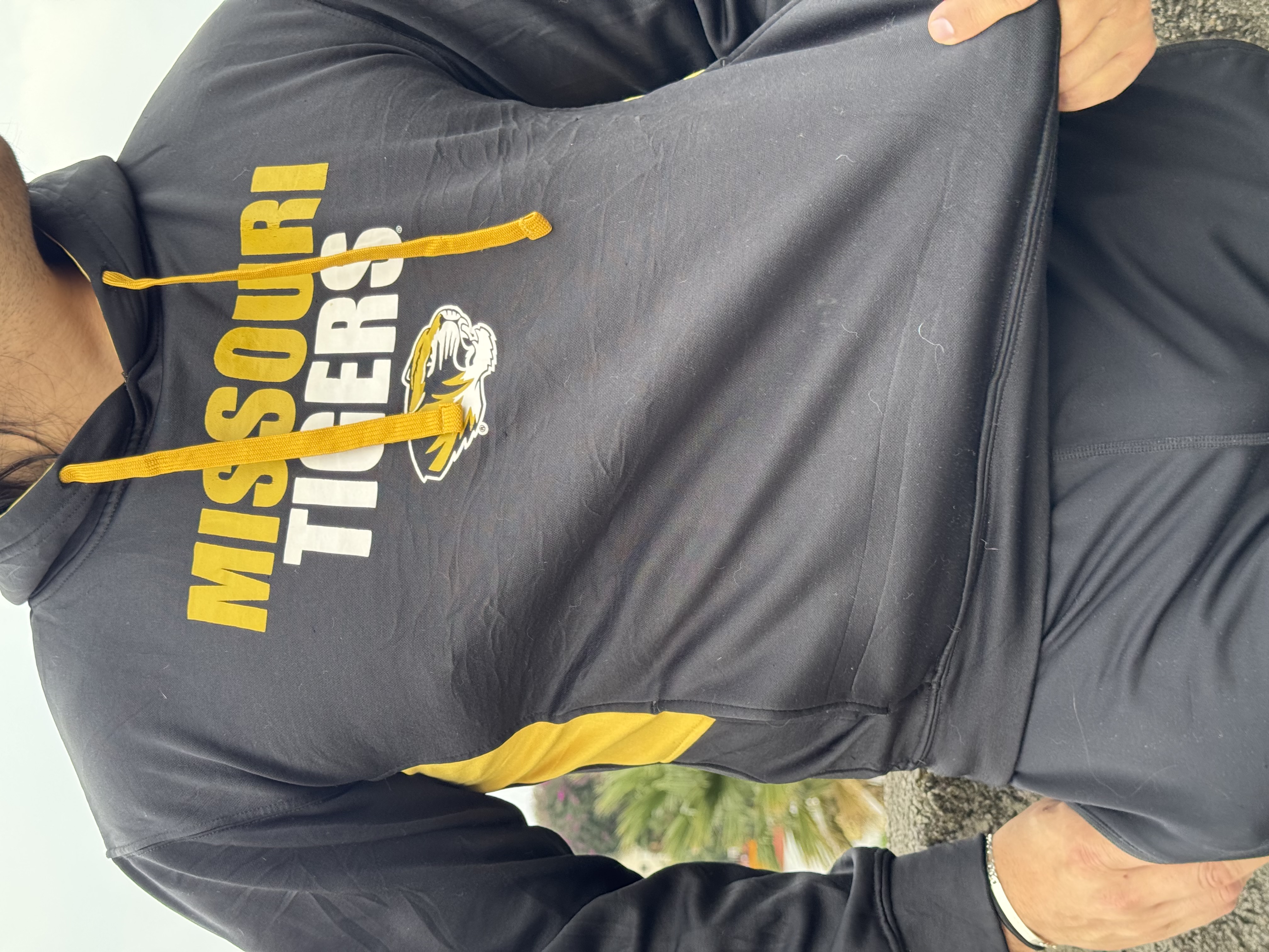 SUDADERA MIZZOU TIGERS