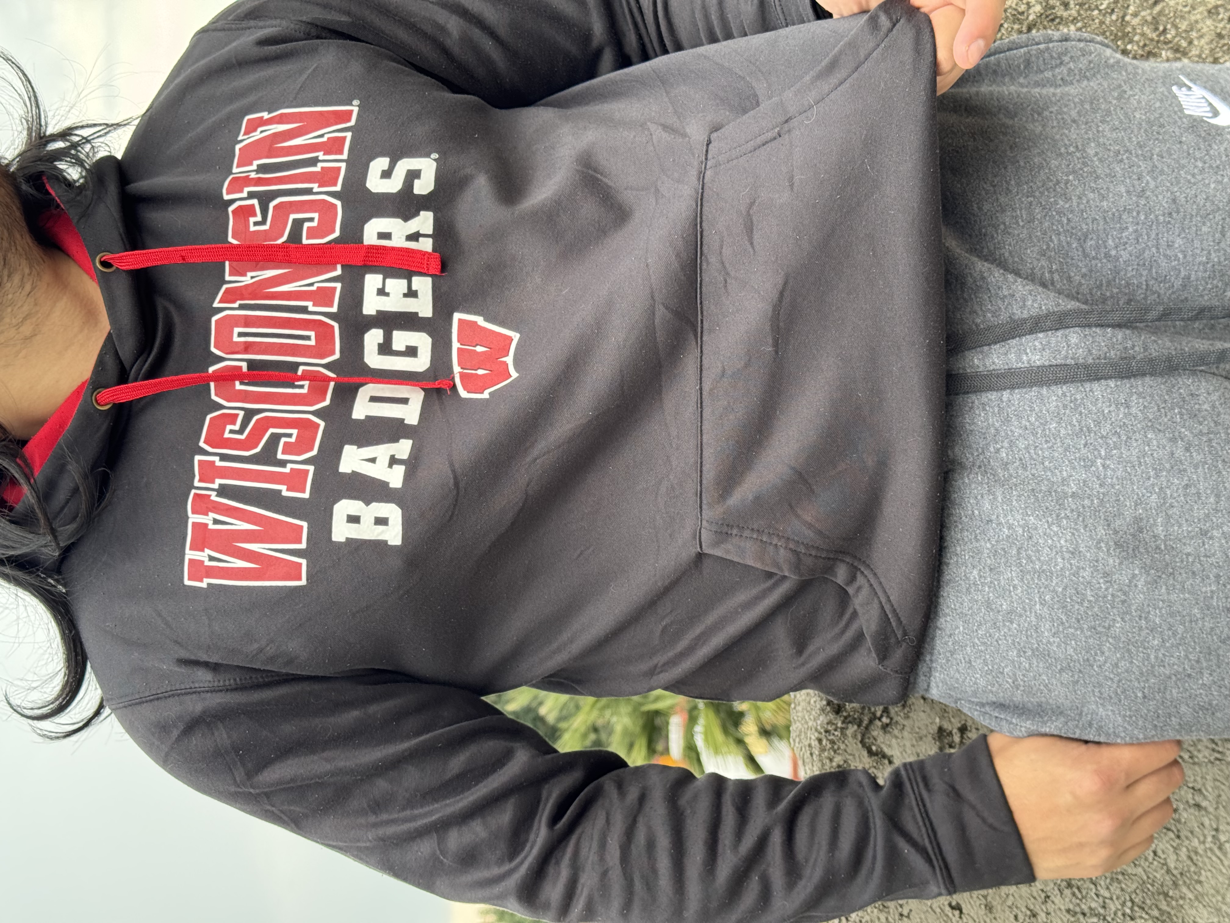 SUDADERA WISCONSIN BADGERS