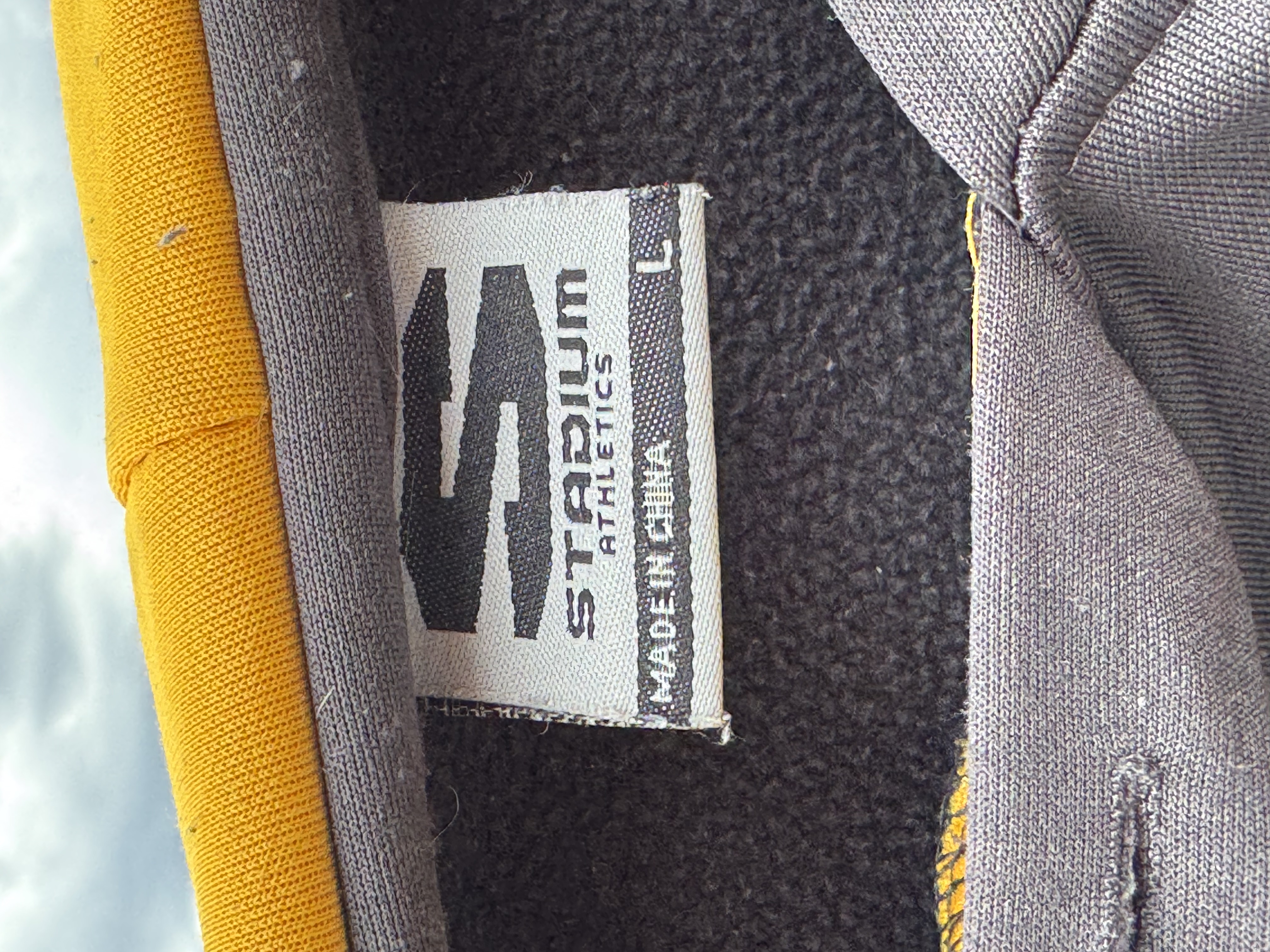 SUDADERA WICHITA STATE