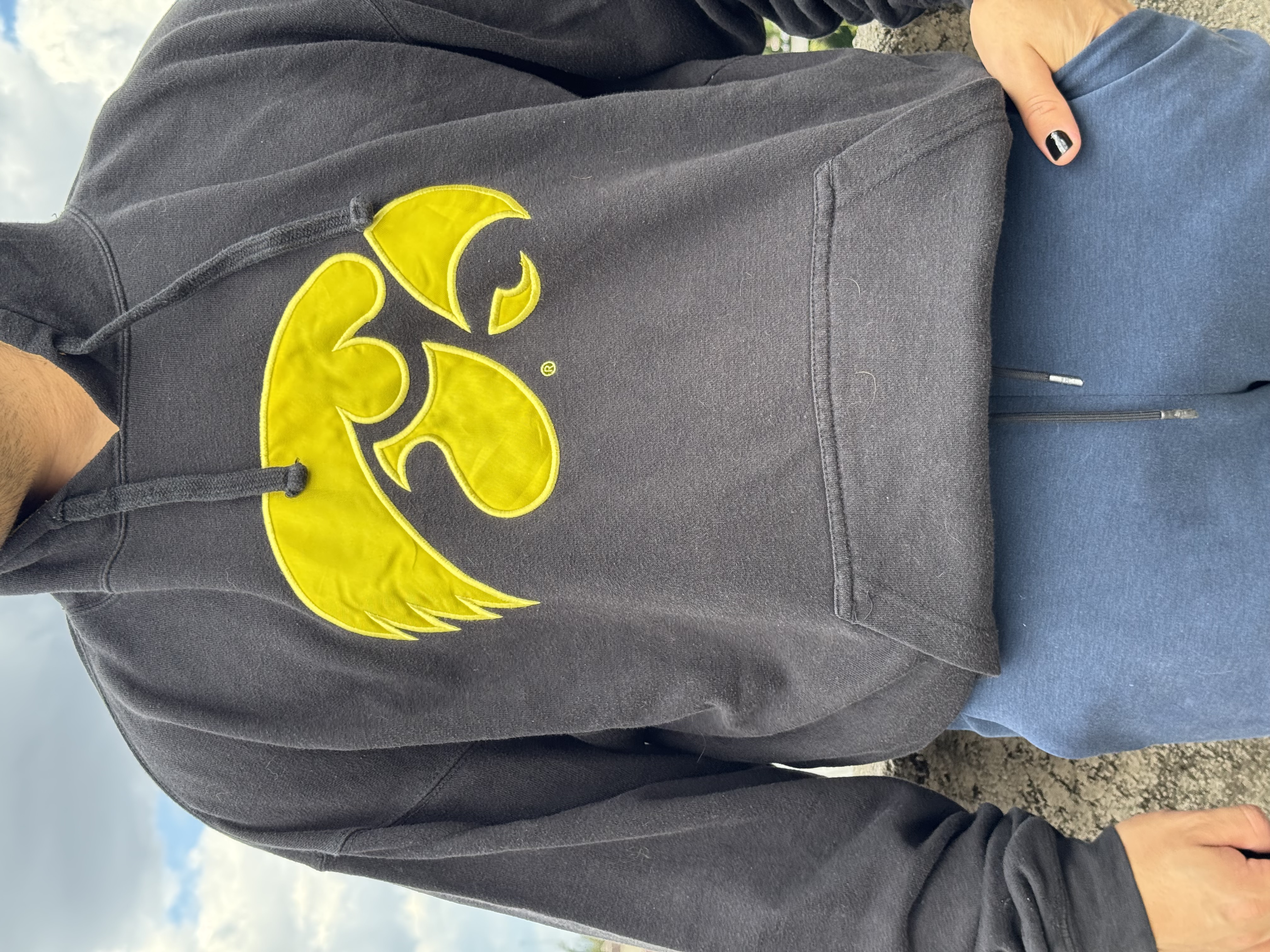 SUDADERA IOWA HAWKEYES
