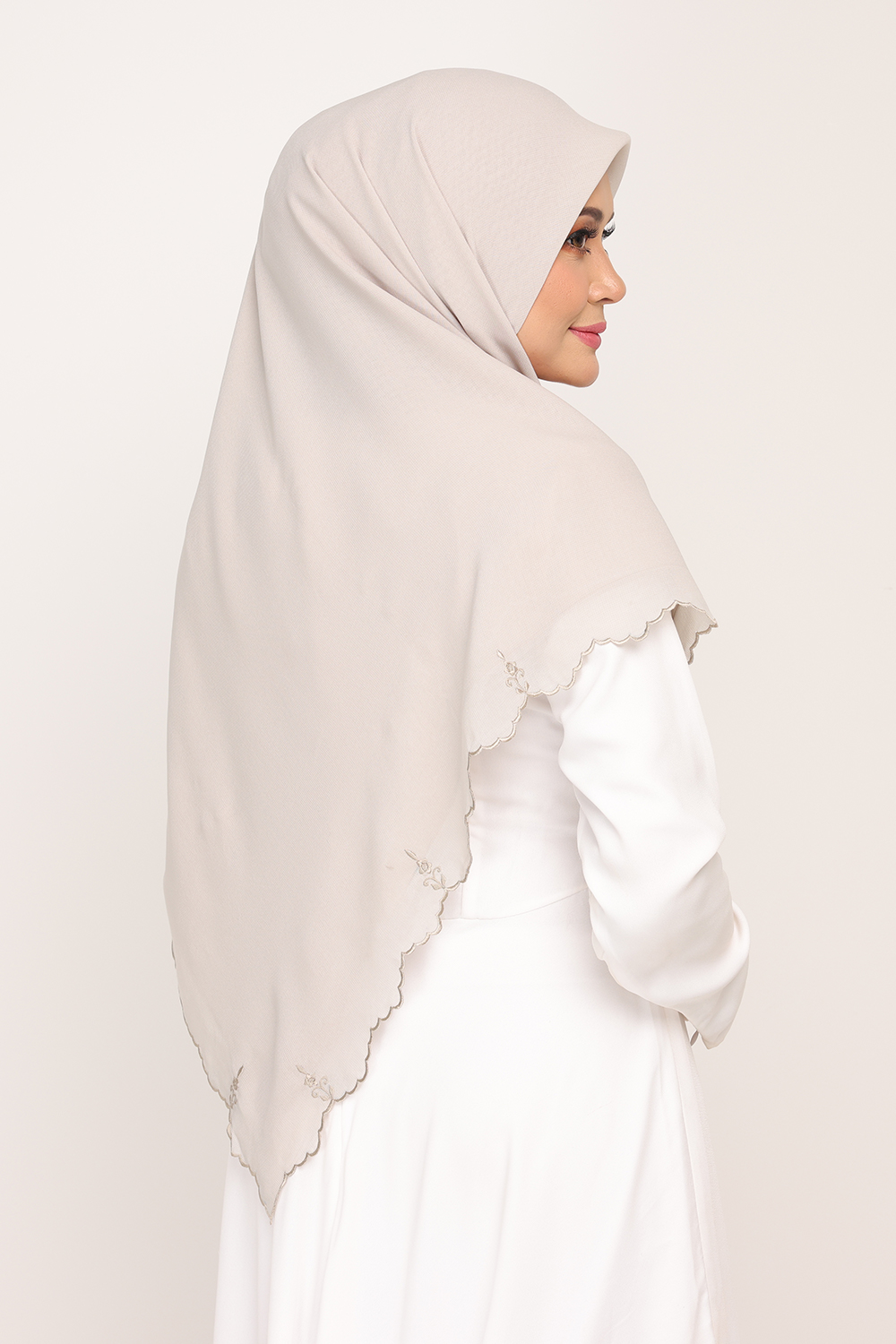 BAWAL SULAM SILVER HAZE