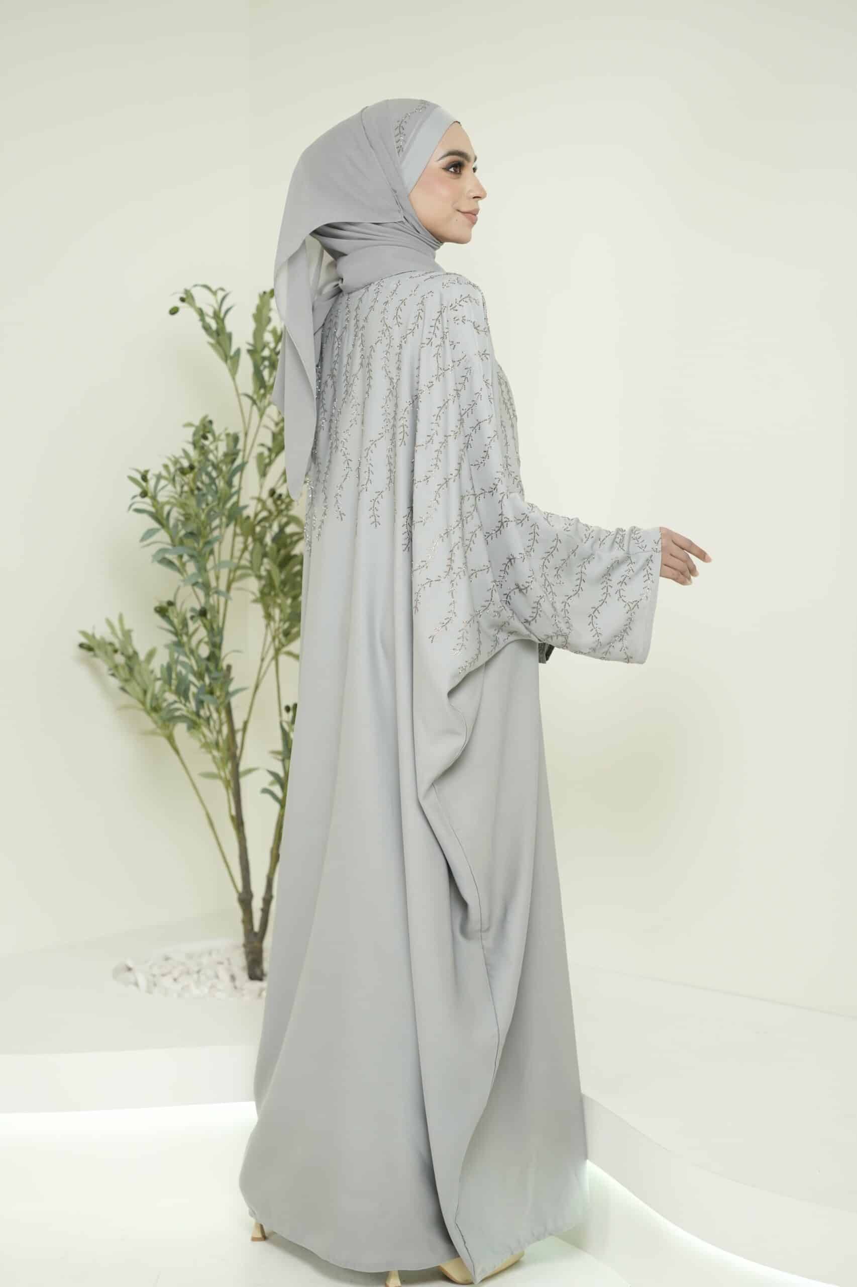 Asma’ Abaya (Silver)
