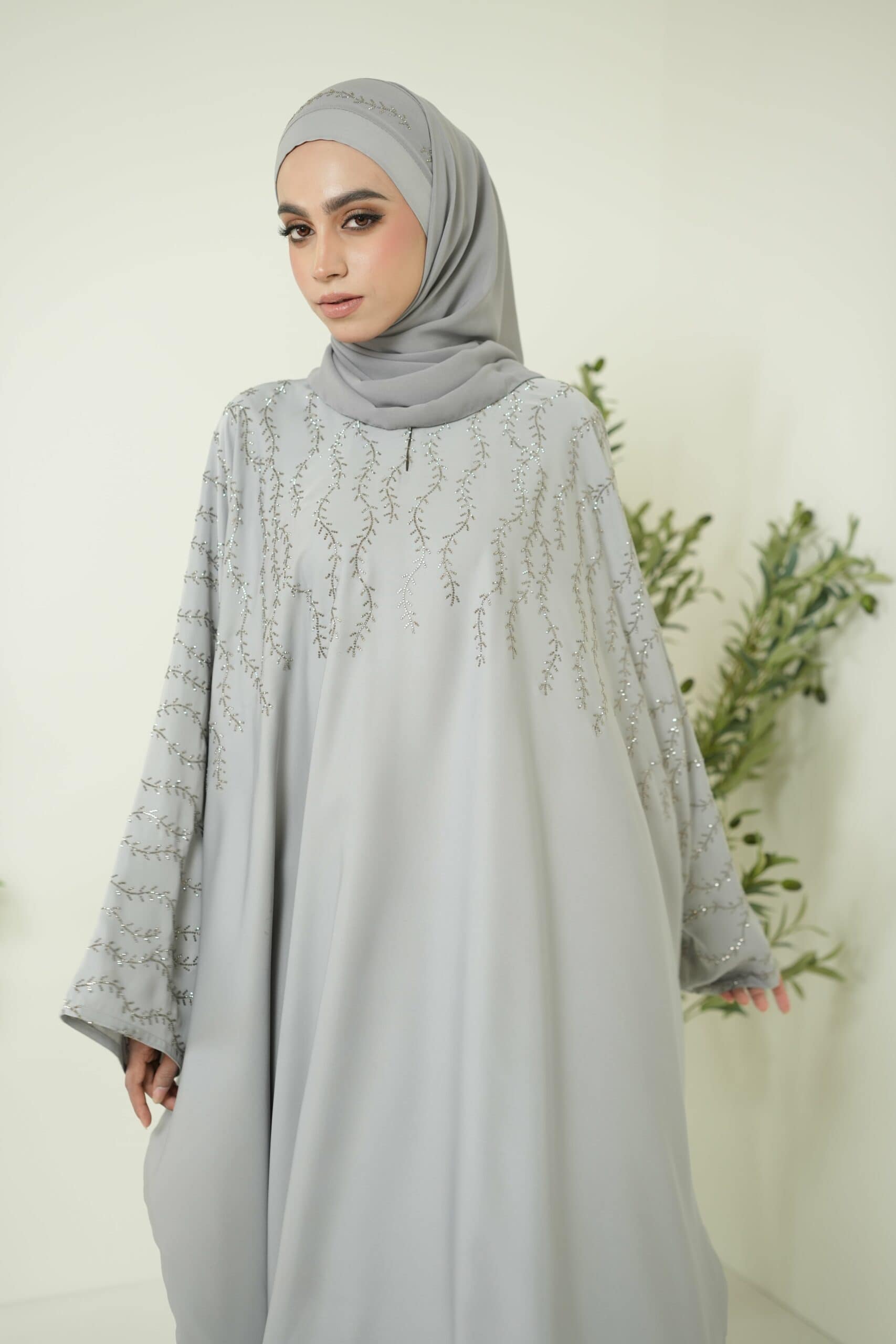 Asma’ Abaya (Silver)