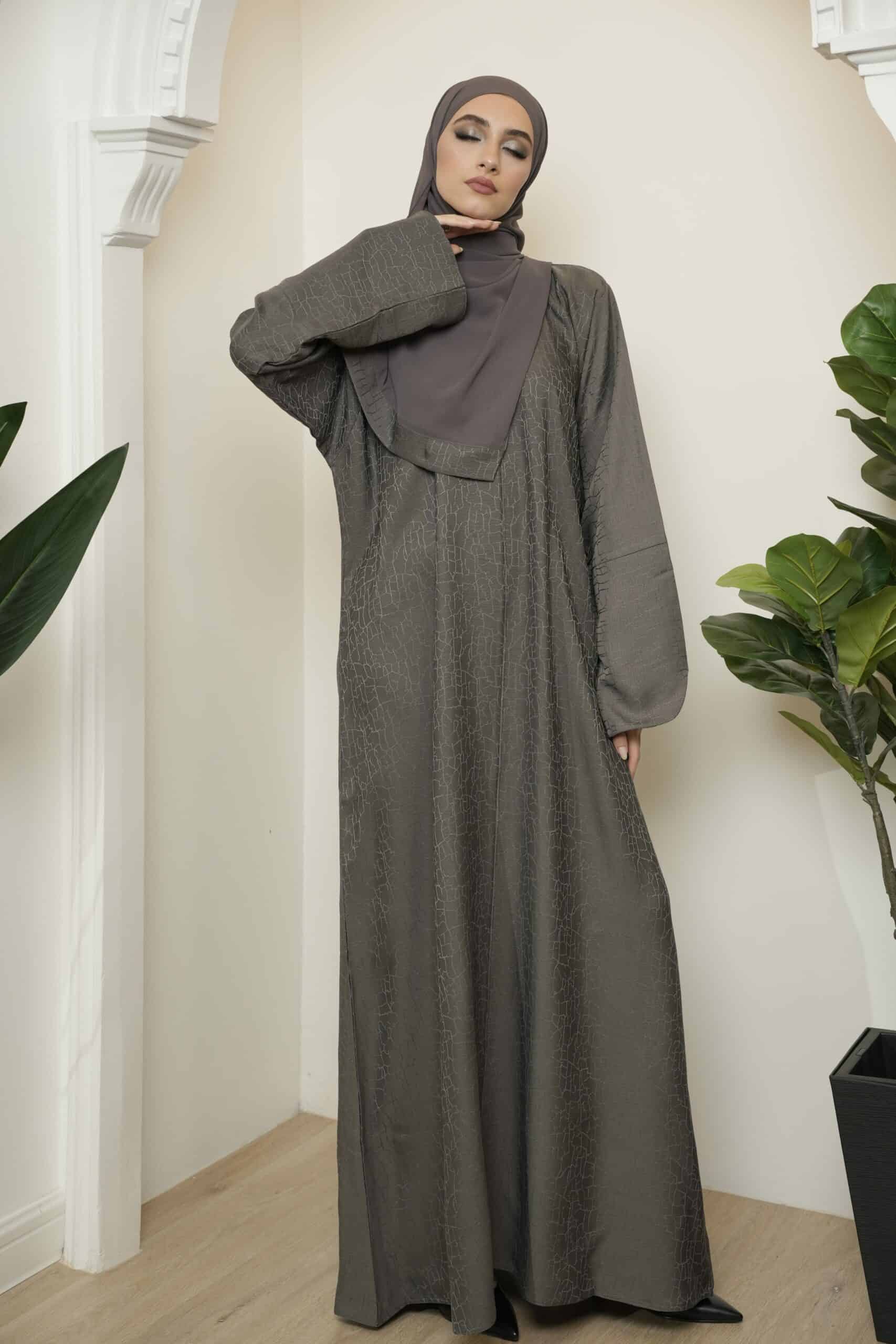 Leena Abaya (Spanish Grey)