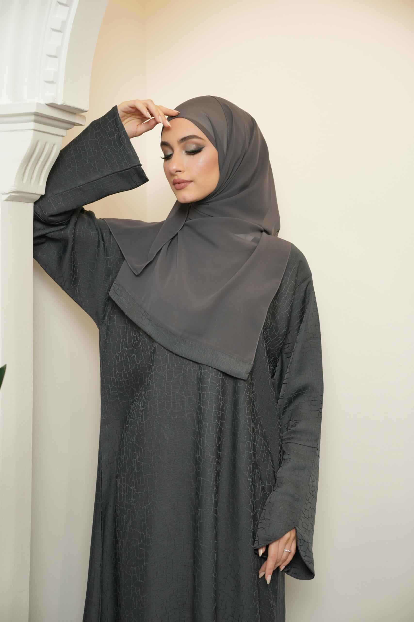 Leena Abaya (Charcoal Grey)