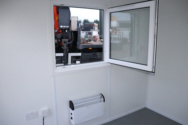 20x8ft Converted Container Office