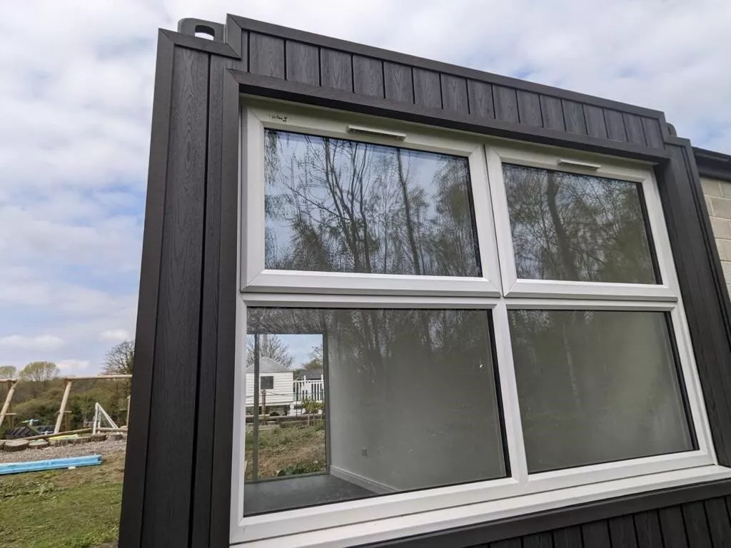 20x10 Cladded Offoce 