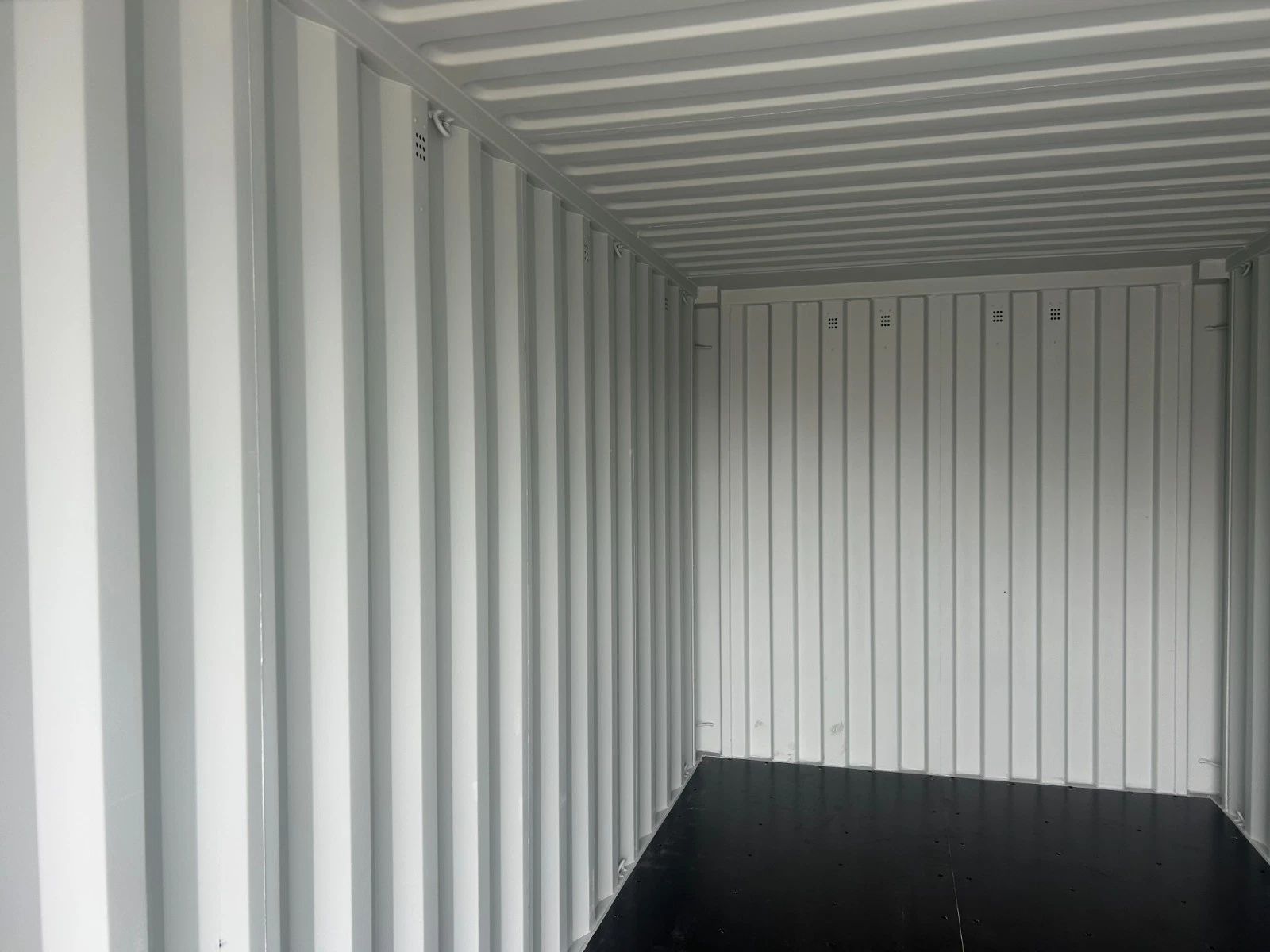 20ft Shipping / Storage Container 