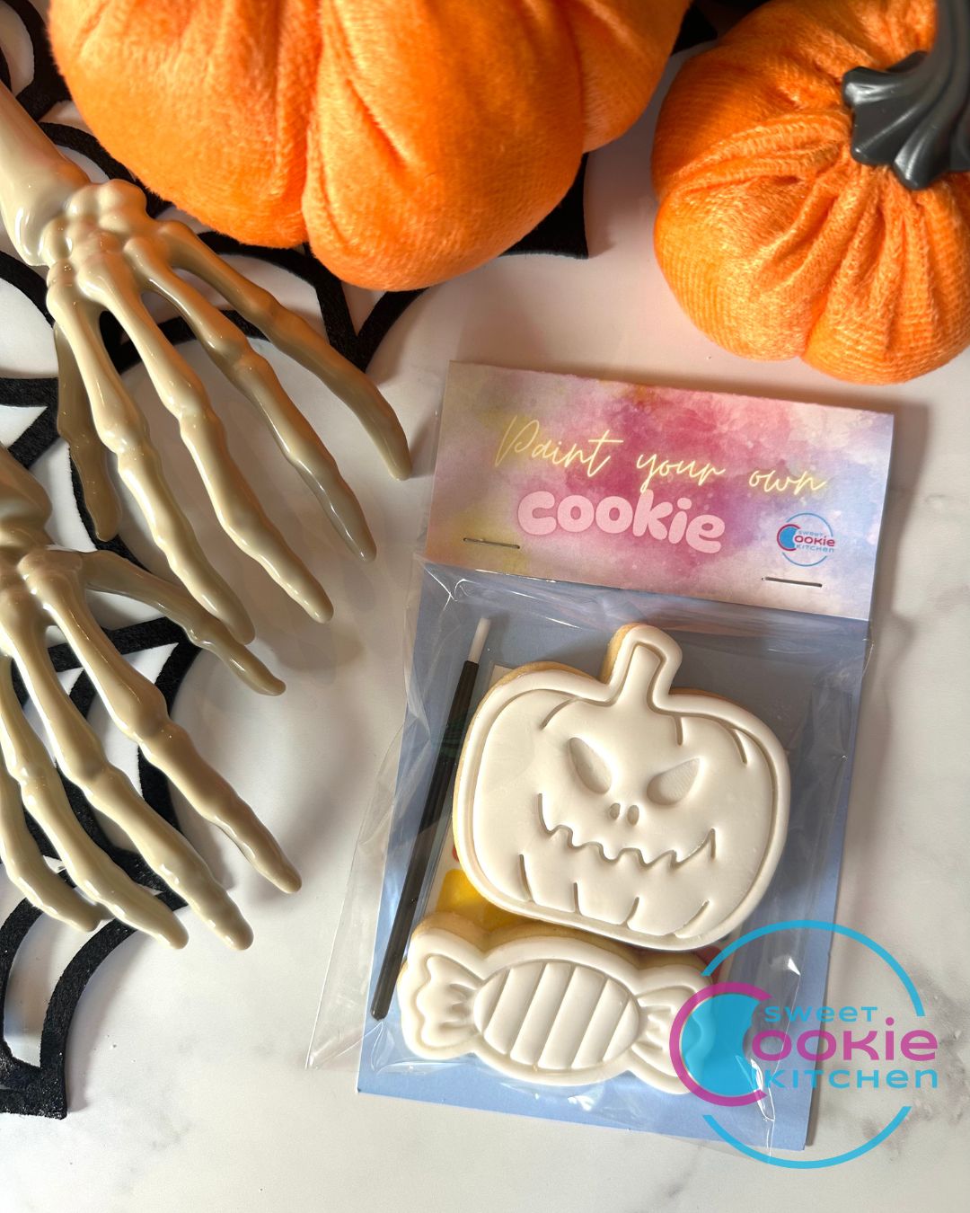 Halloween Paint Your Own Cookie: Pumpkin