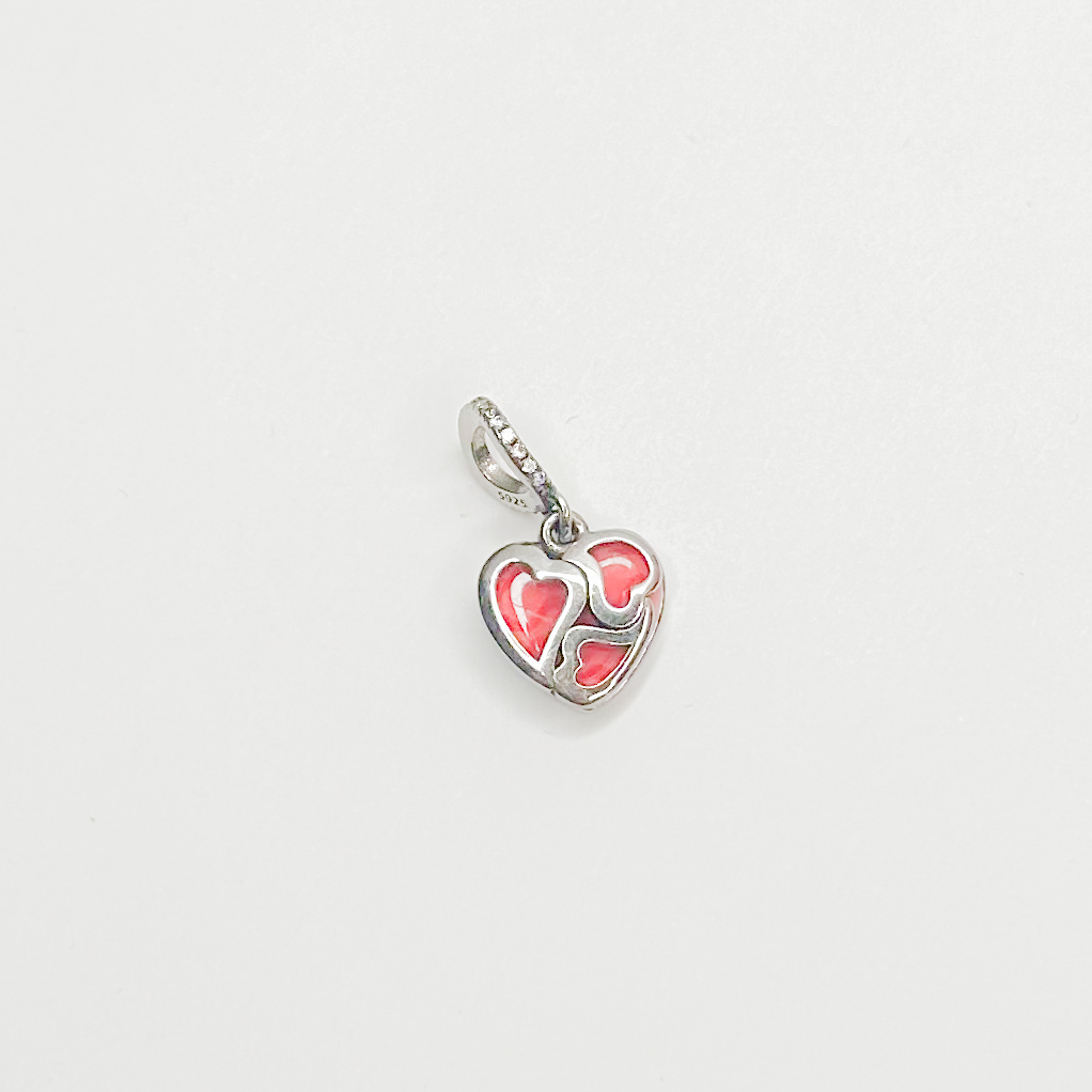 Charm corazones 