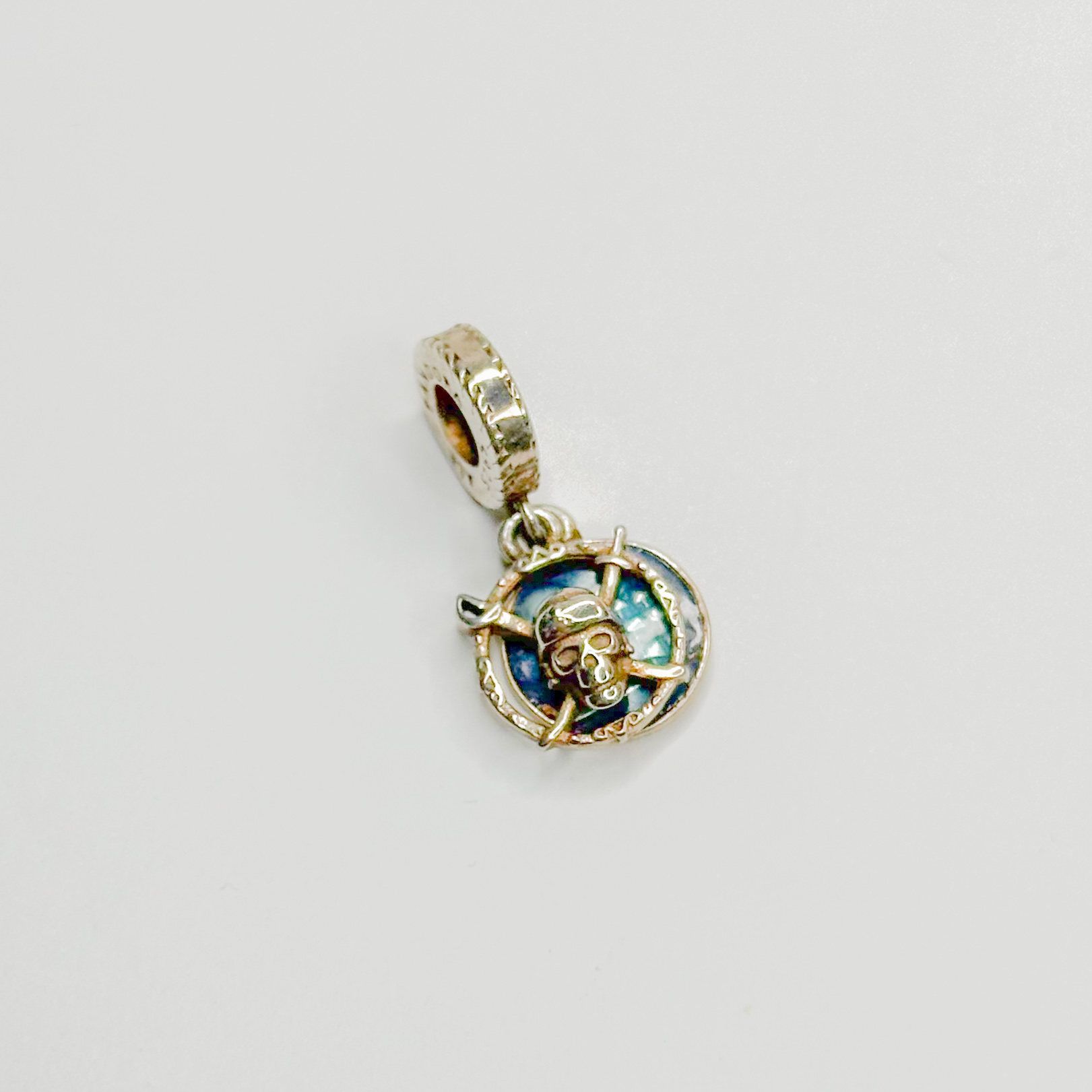 Charm piratas del caribe 