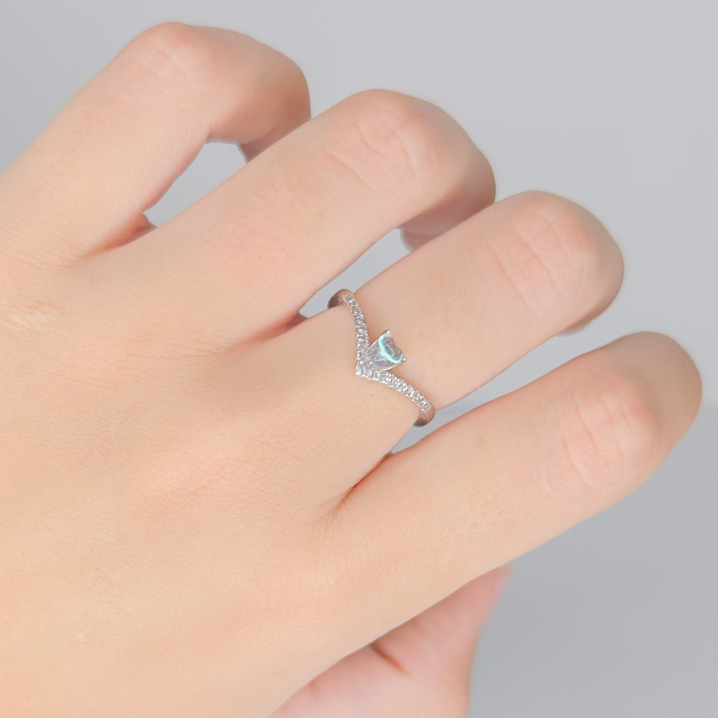 Anillo moonstone