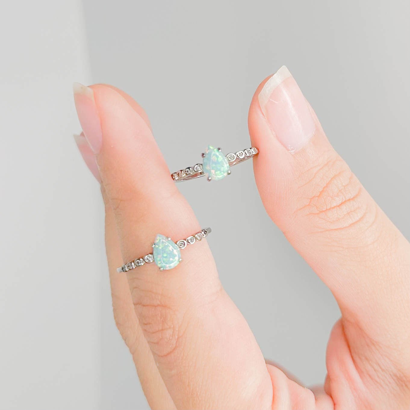 Anillo ópalo gotita