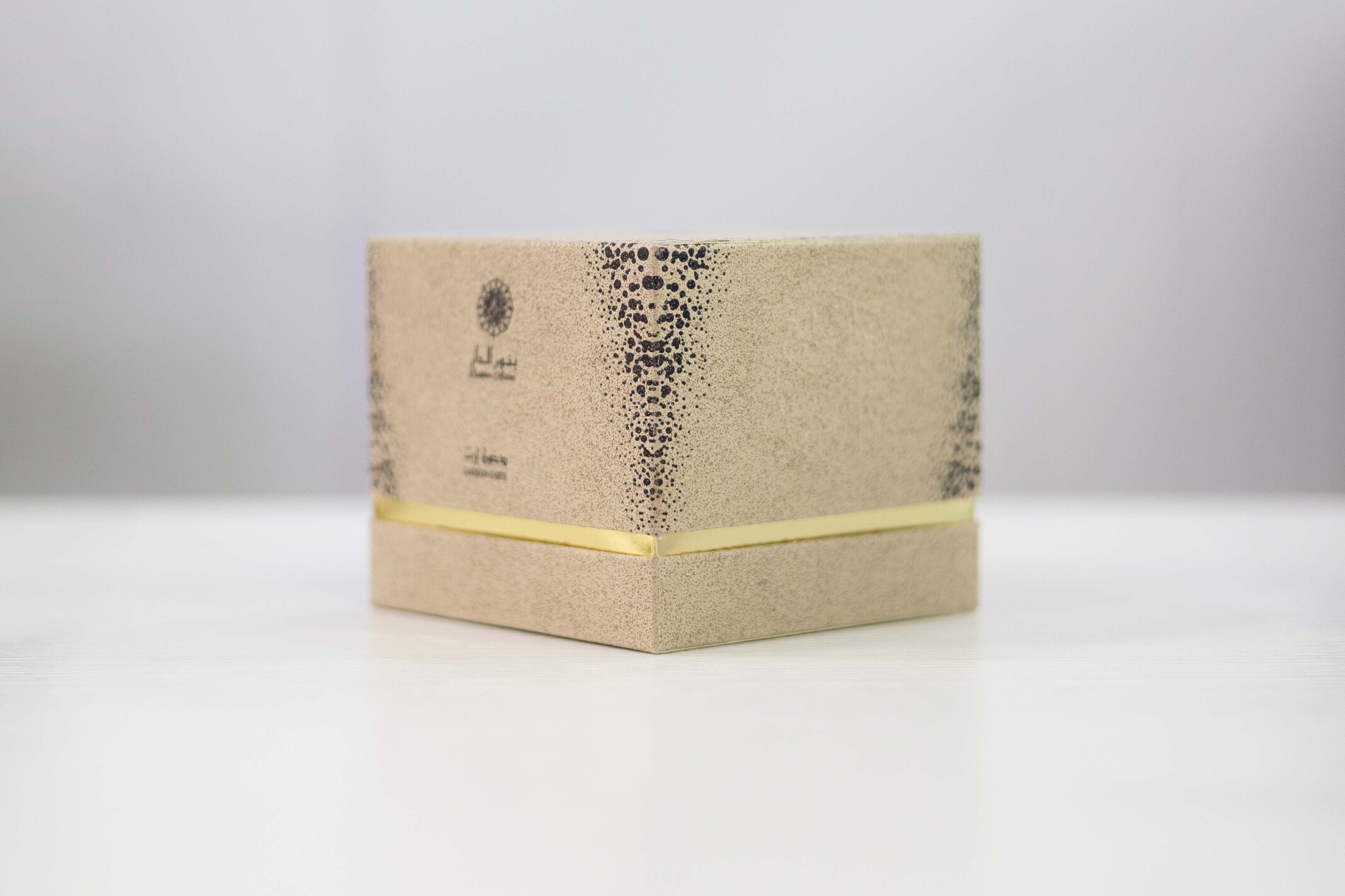 Dakhoon Earth دخون ارث 