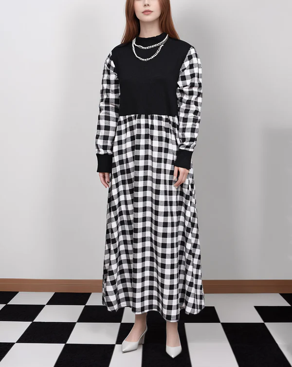 Black and White Checkered Long-Sleeve Dress