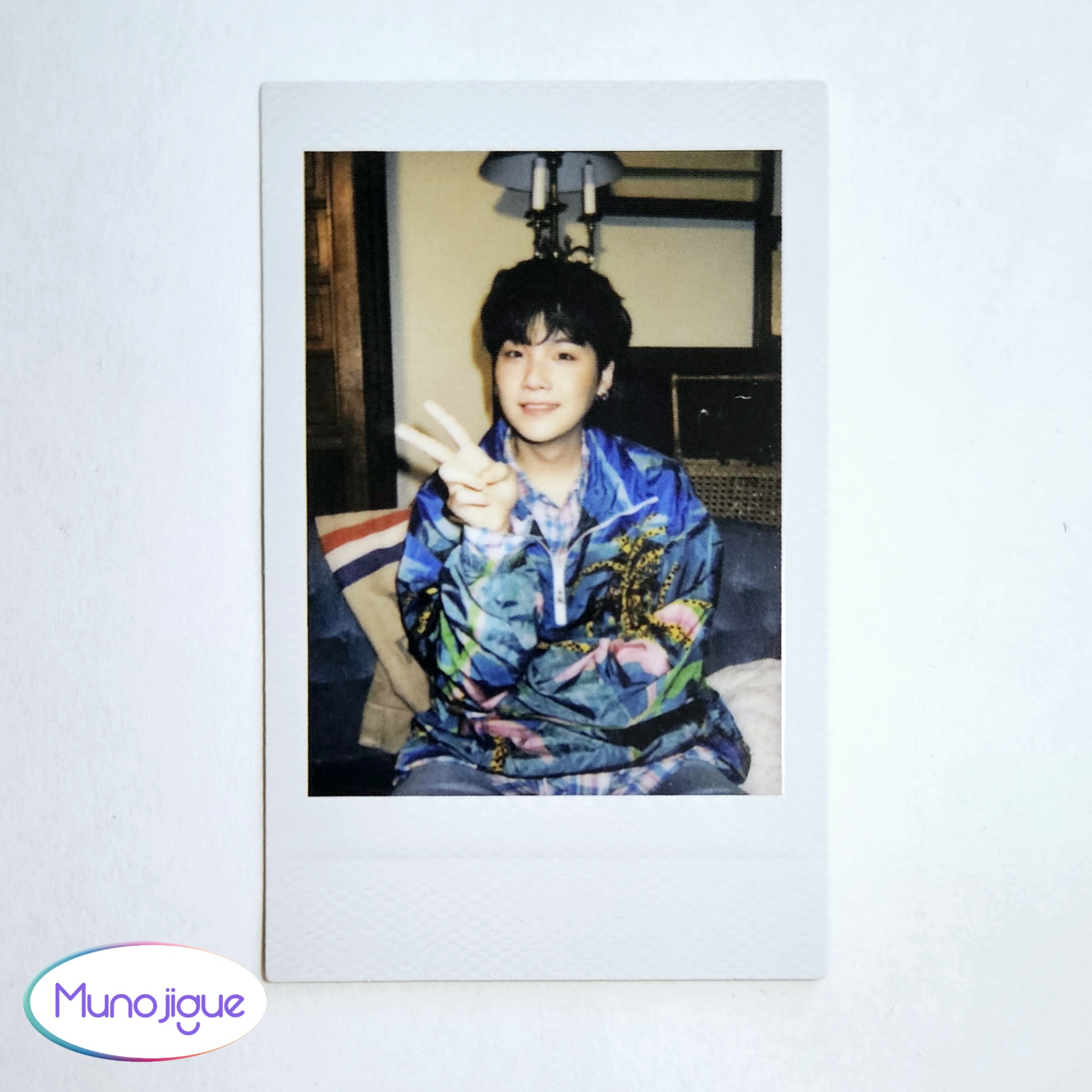 SUGA - INSTANT PHOTO