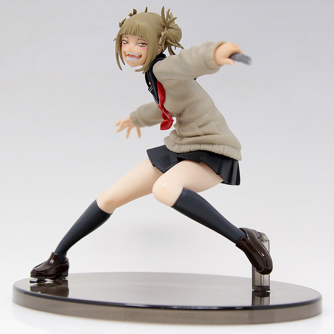 The Evil Villains vol 3, Himiko Toga