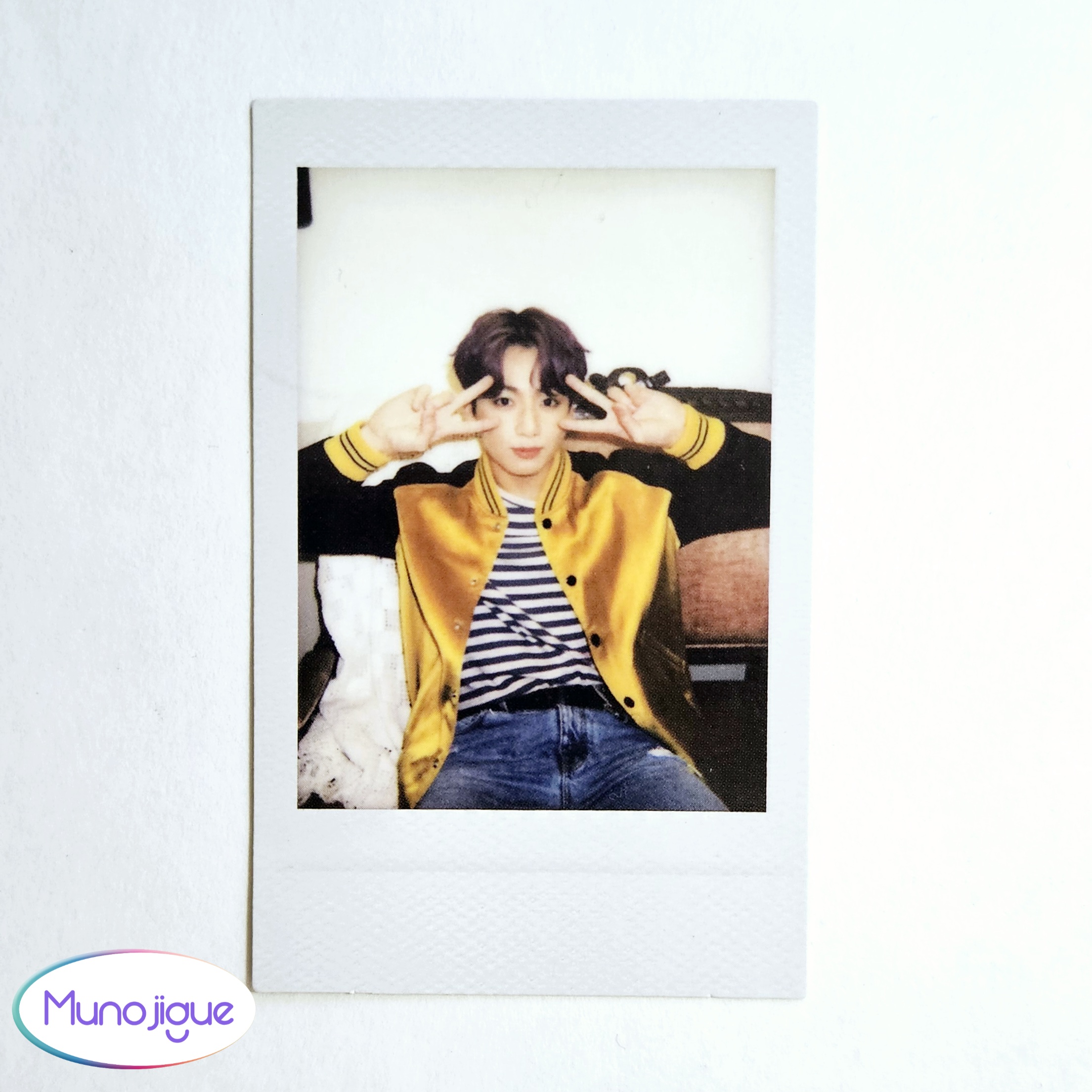 JUNGKOOK - INSTANT PHOTO