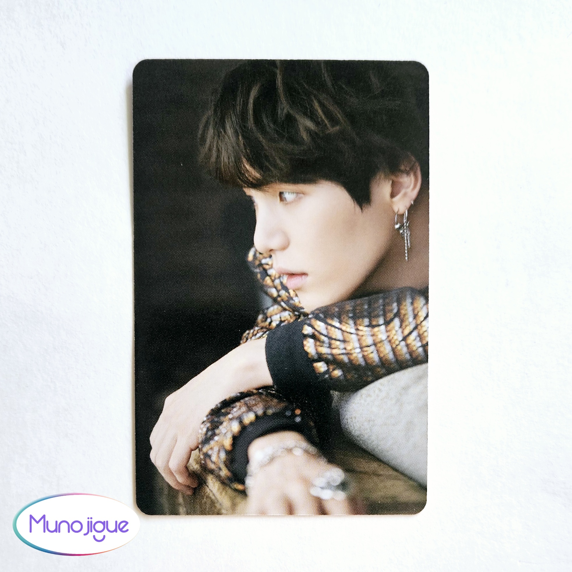 SUGA - PHOTOCARD
