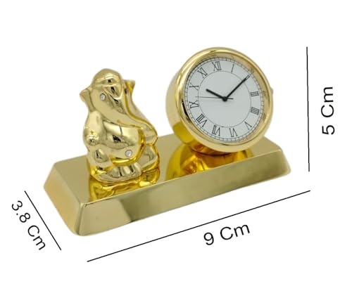 Elegant Gold Clock with Roman Numerals