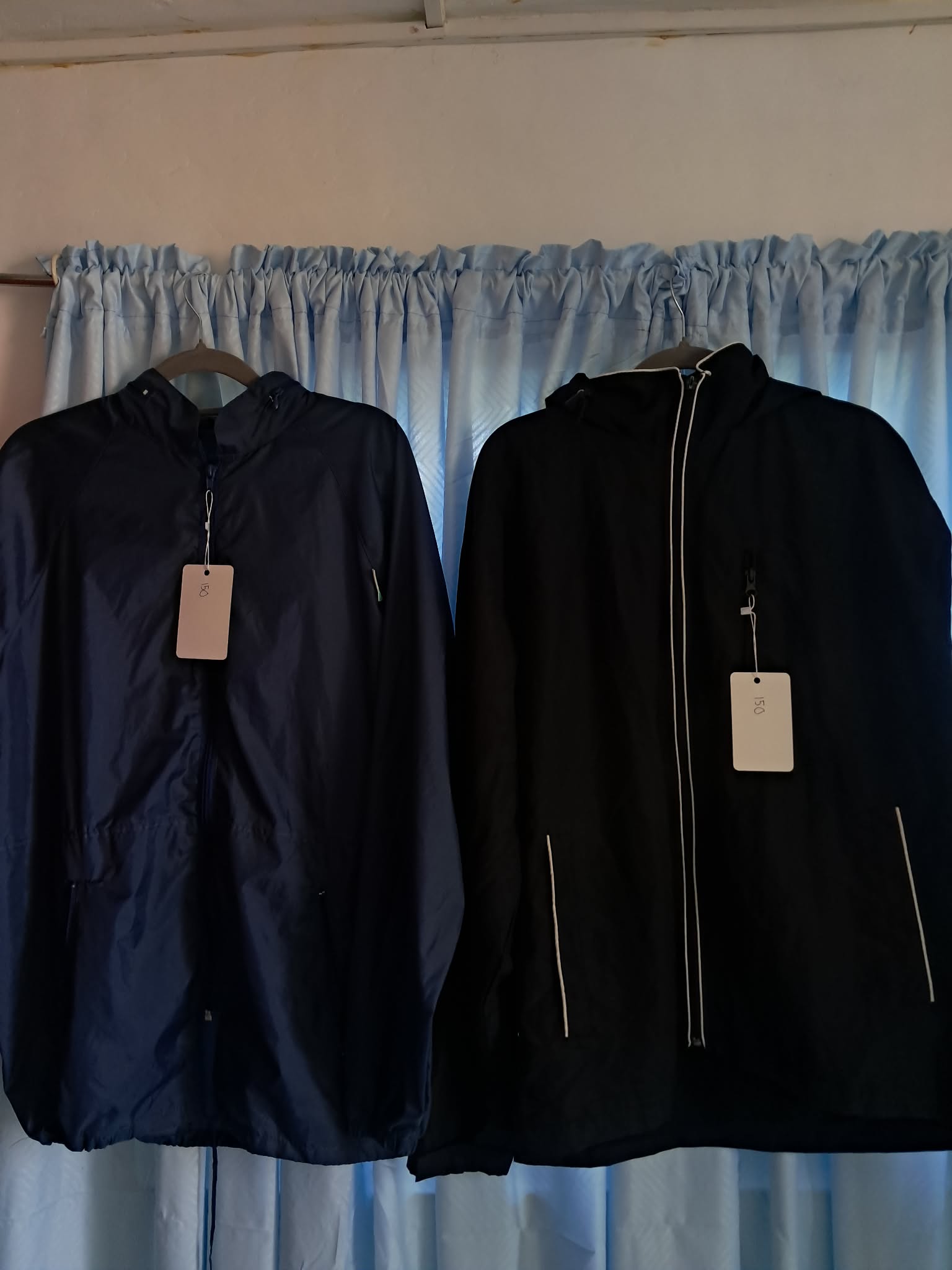 Slightly Damage: Pre-loved Jackets