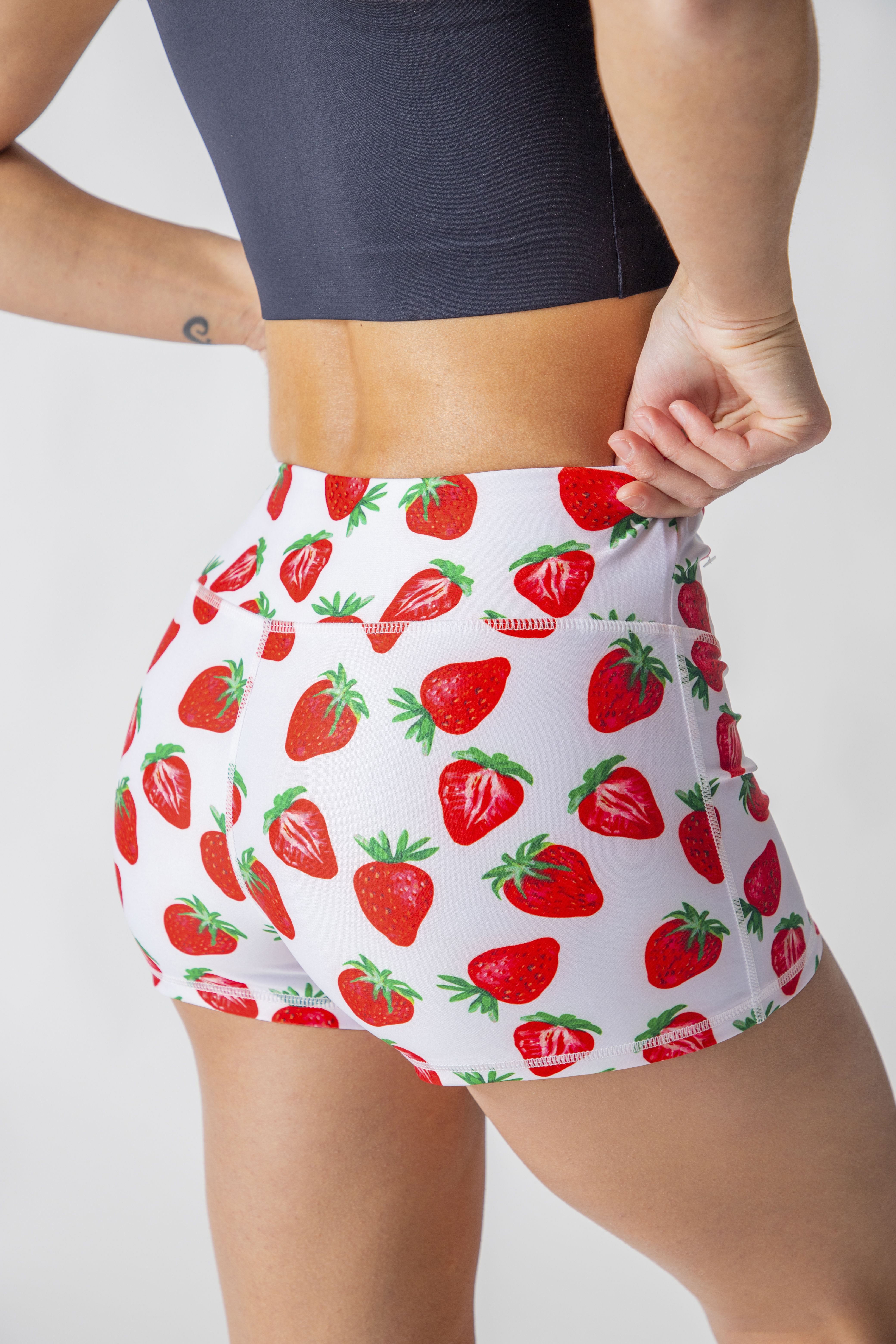Shorts Strawberries White
