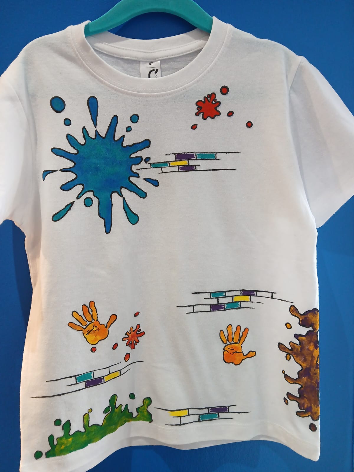 T-shirt peint à la main