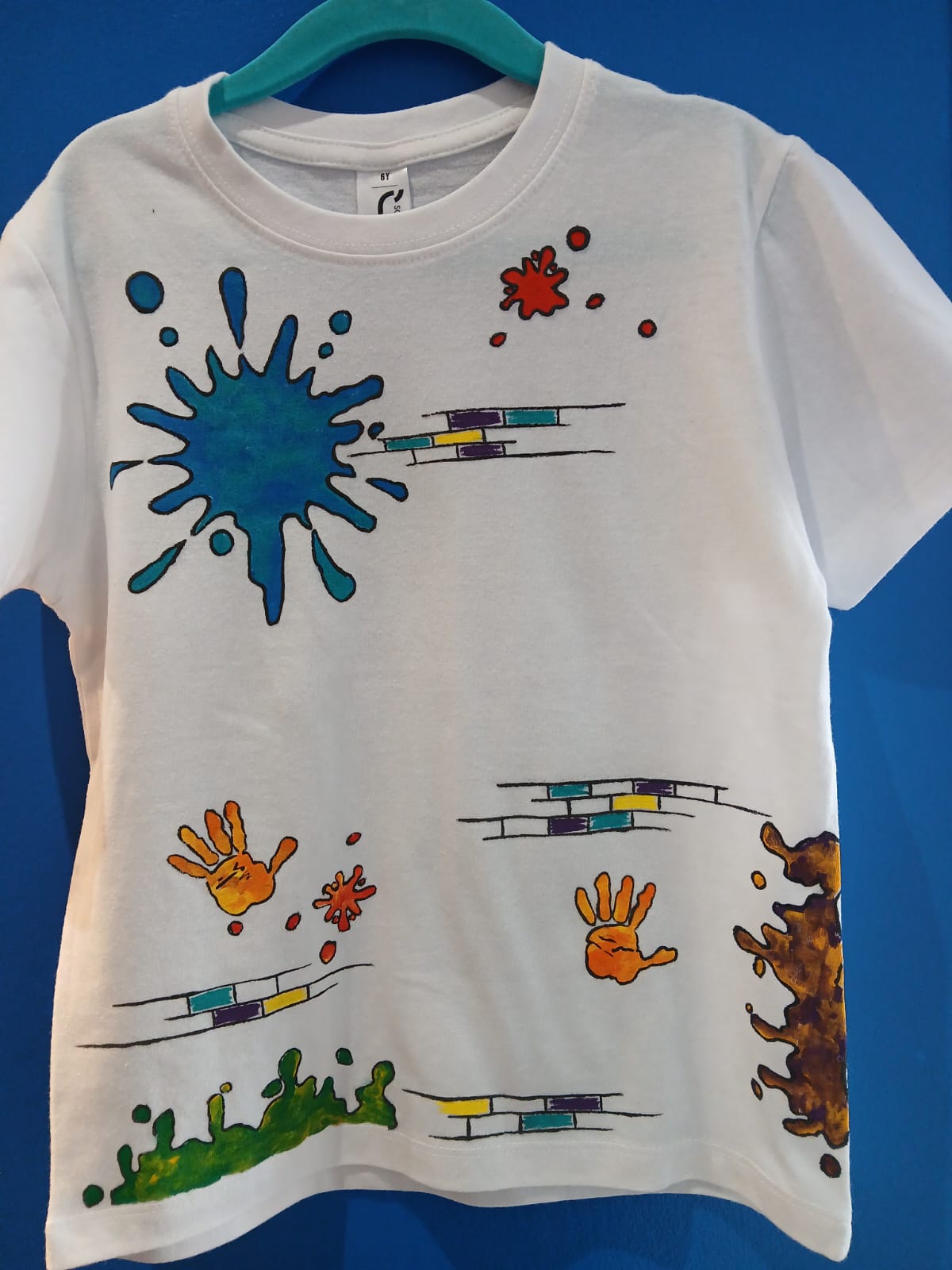 T-shirt peint à la main