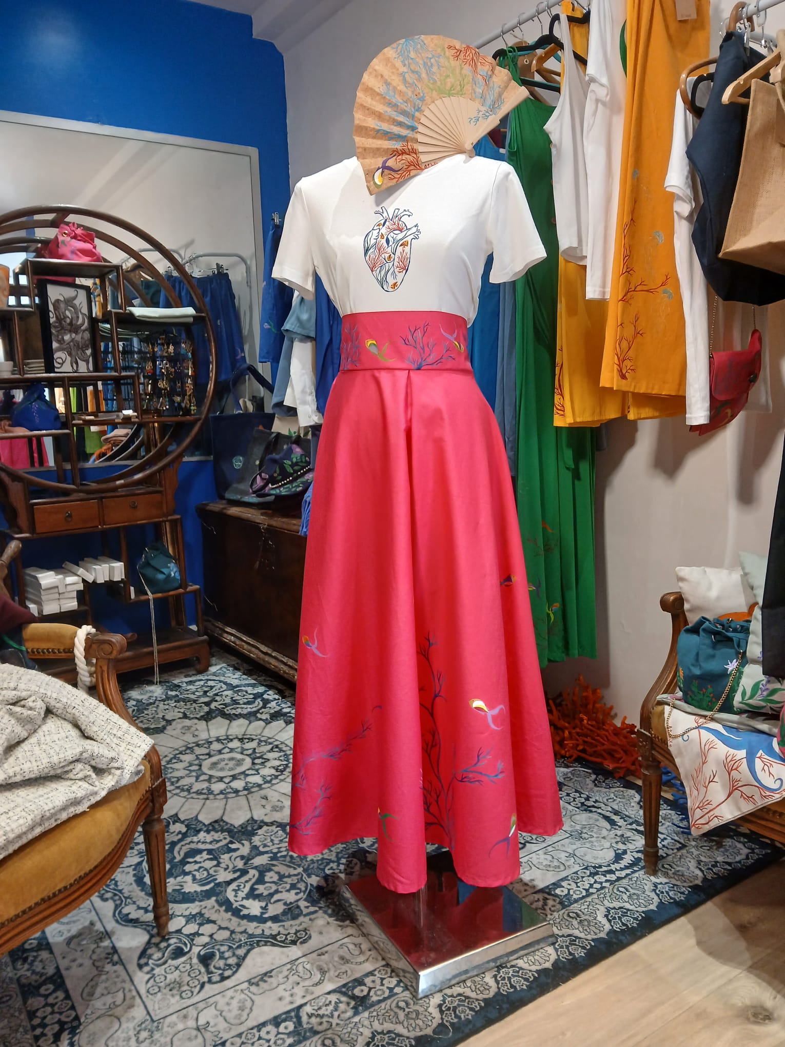 Jupe longue rose coraux et poissons