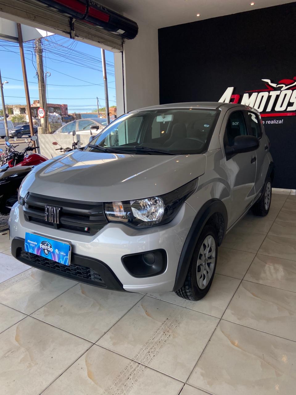 Fiat Mobi Like 1.0 Fire Flex 5p. 2024 | Prata 