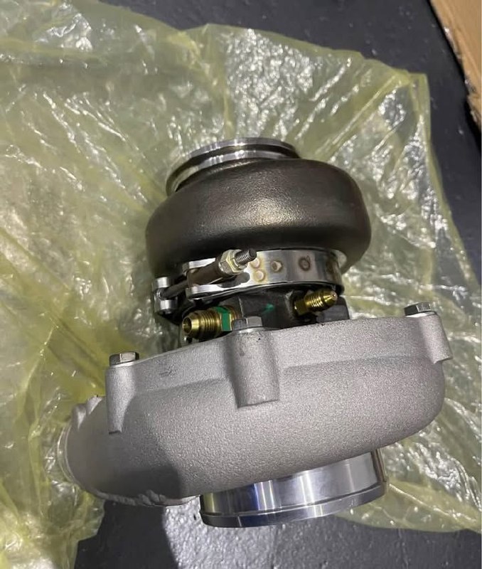 Garrett G30-900 Reverse Rotation Turbo