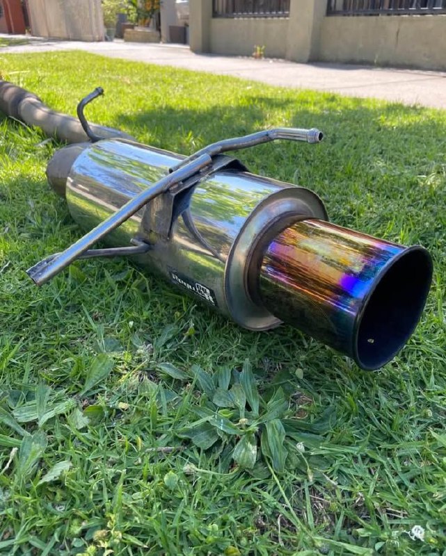 Kakimoto Racing Exhaust
