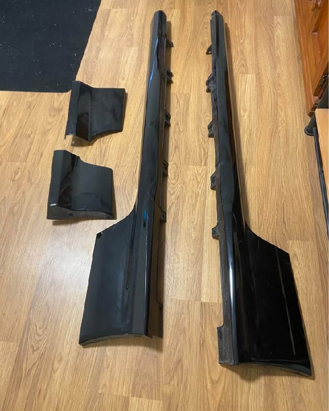 S15 OEM Side Skirts – 