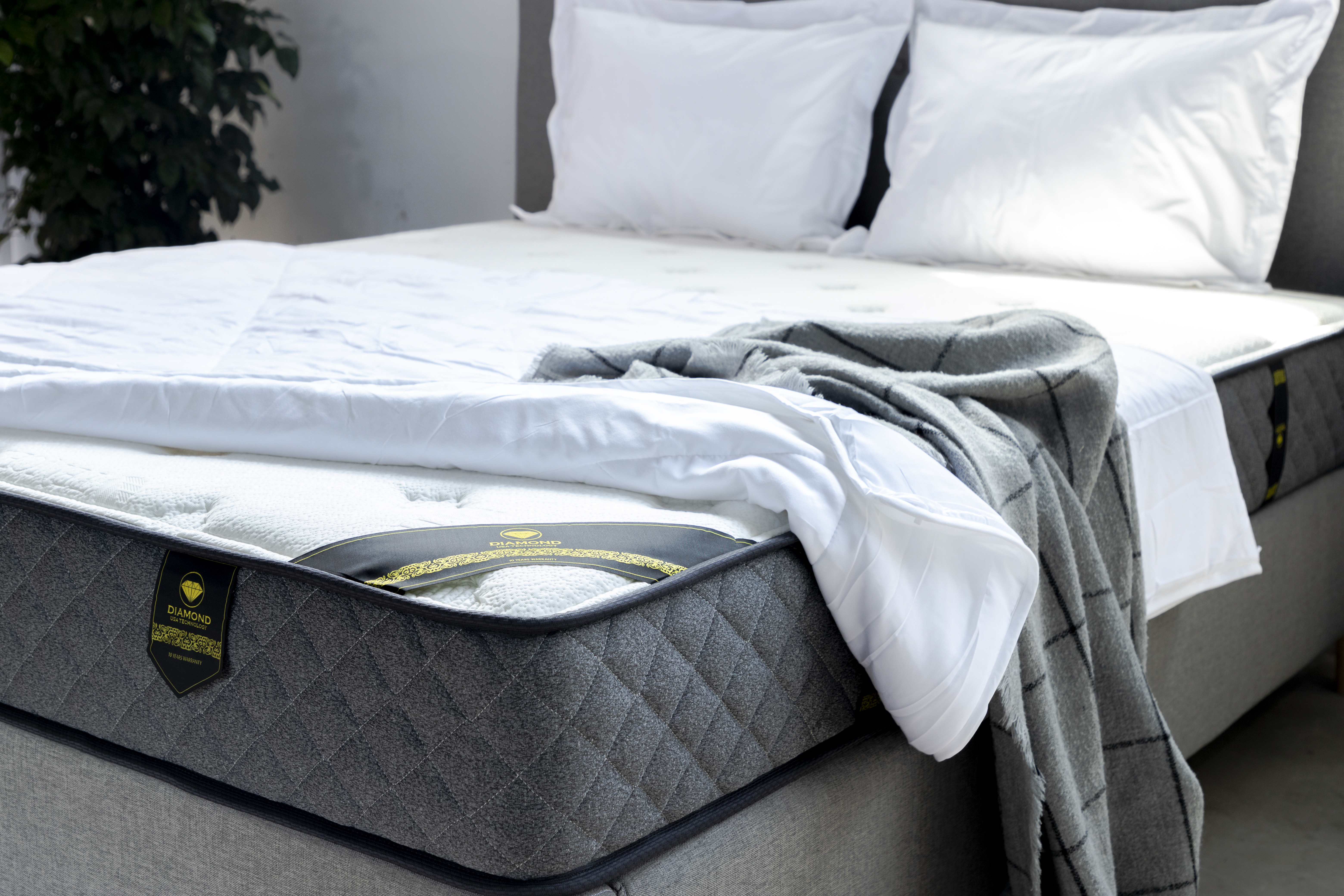 DIAMOND® Pocket Spring Mattress