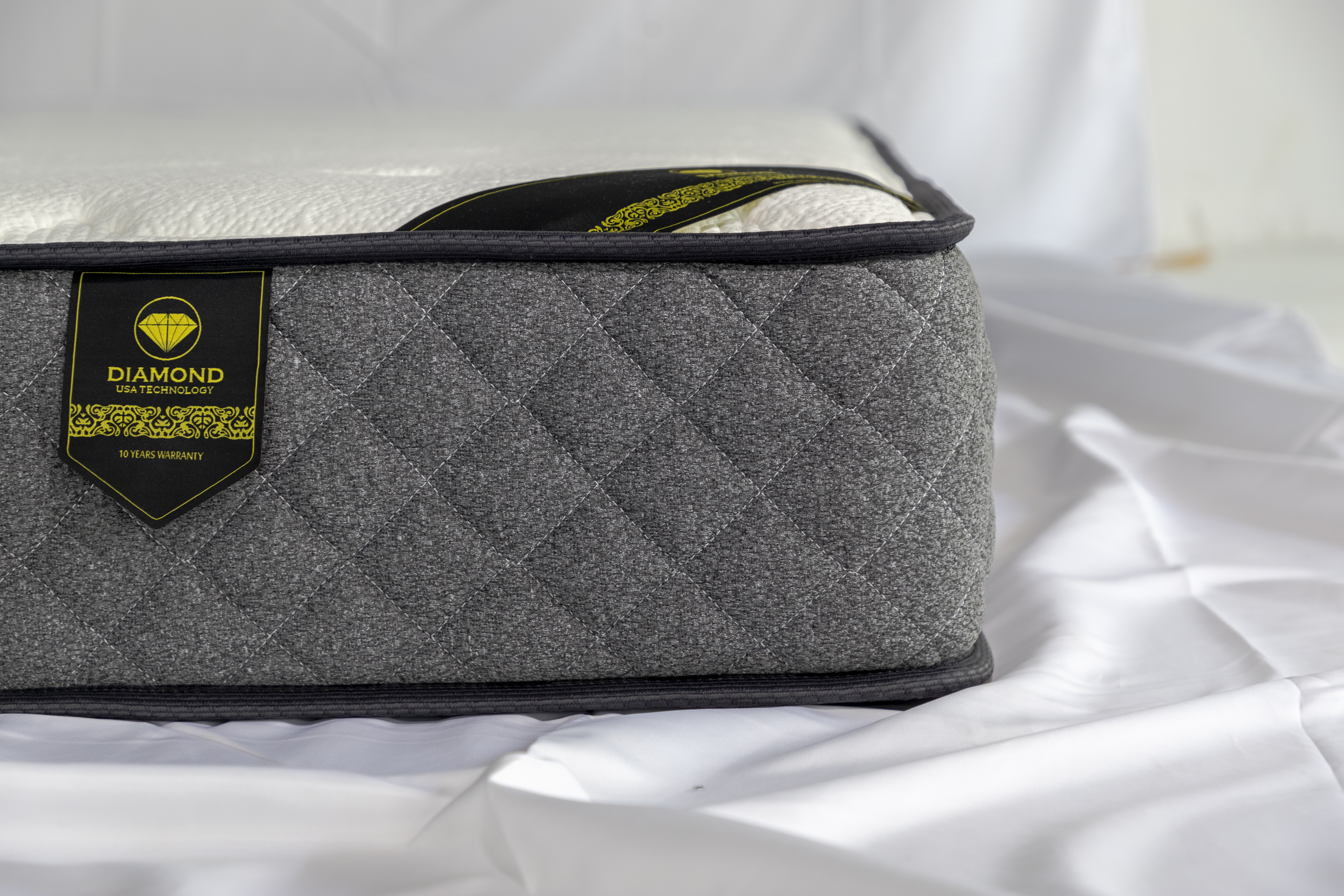 DIAMOND® Pocket Spring Mattress