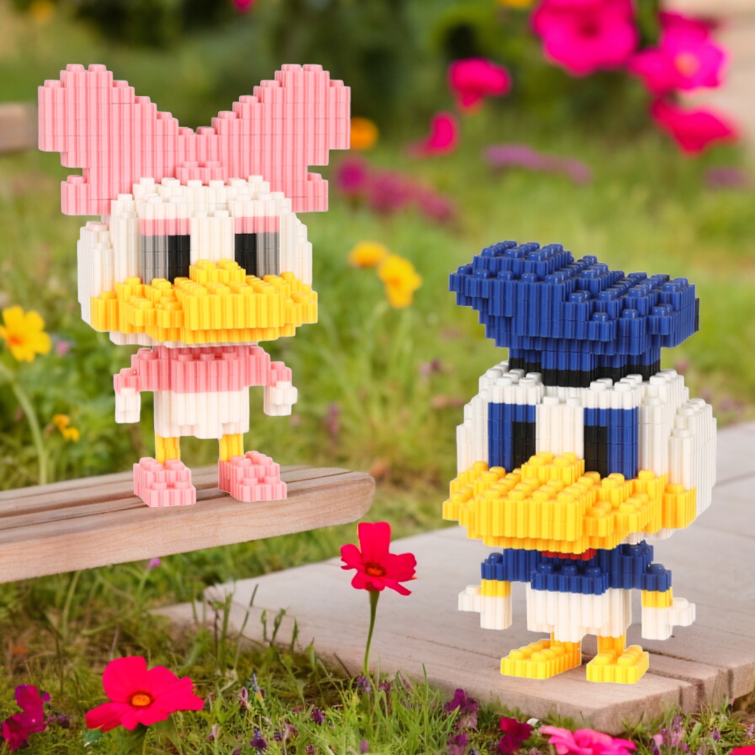 Mini LEGO Brick Collectible Figures - Donald and Daisy Duck