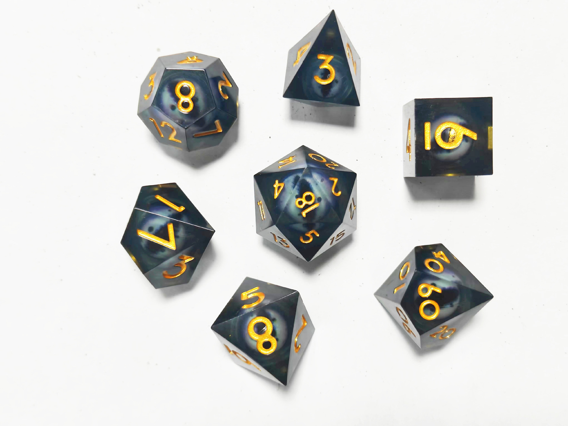 SD-01 Dragon Eye Resin Dice