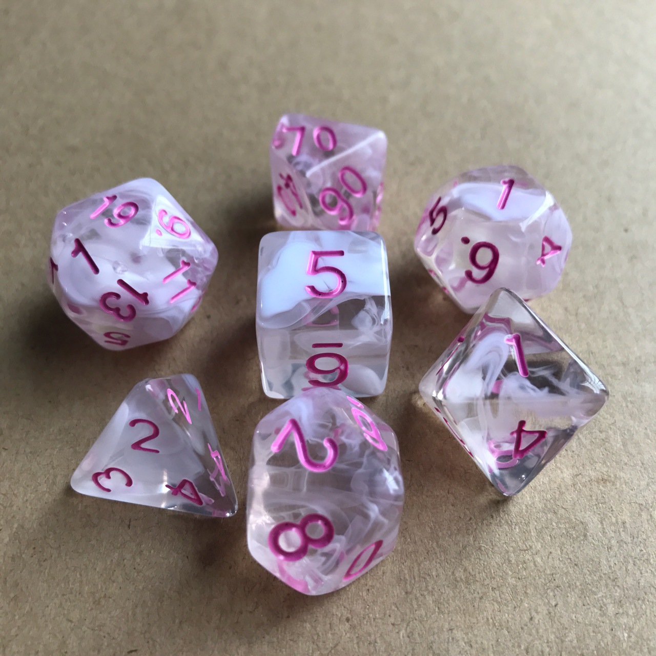 Floating silk two-color transparent dice