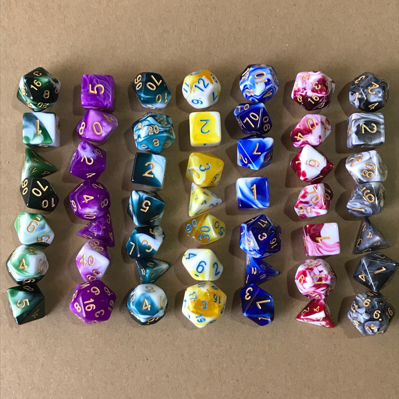  Two color dice
