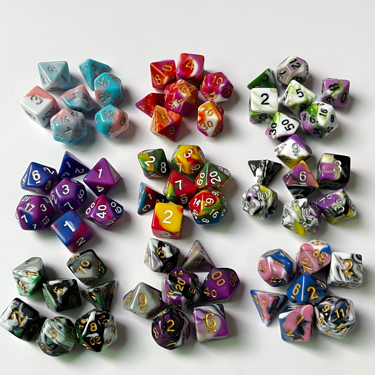 Four color dice