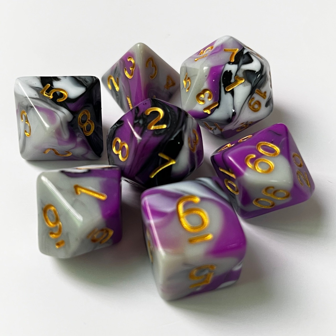Four color dice