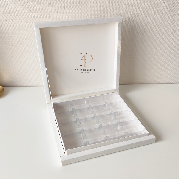 Boite de chocolat vide 16 compartiments