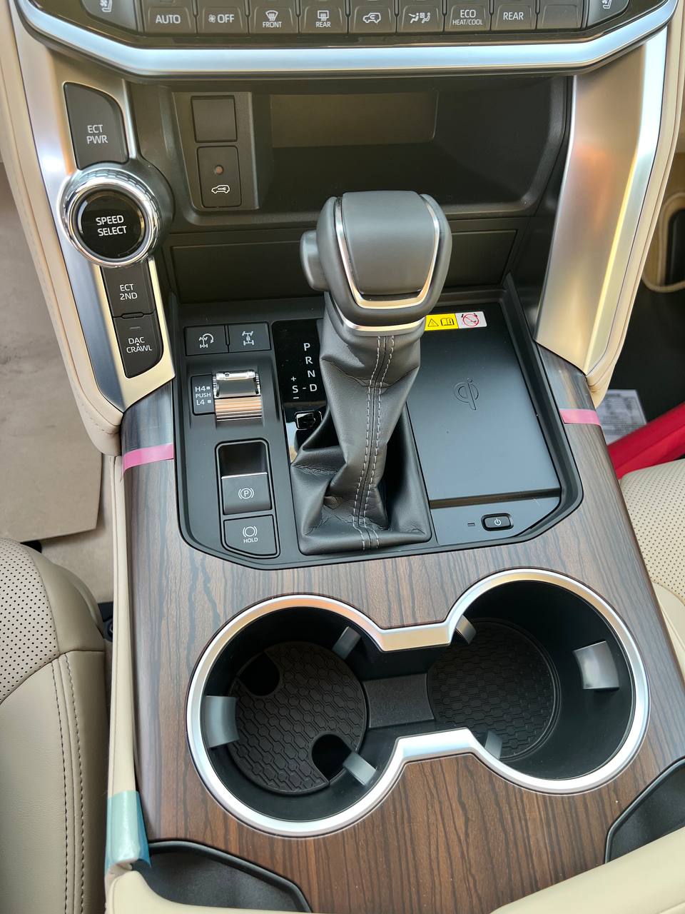 TOYOTA LAND CRUSIR GXR 4.0  2025