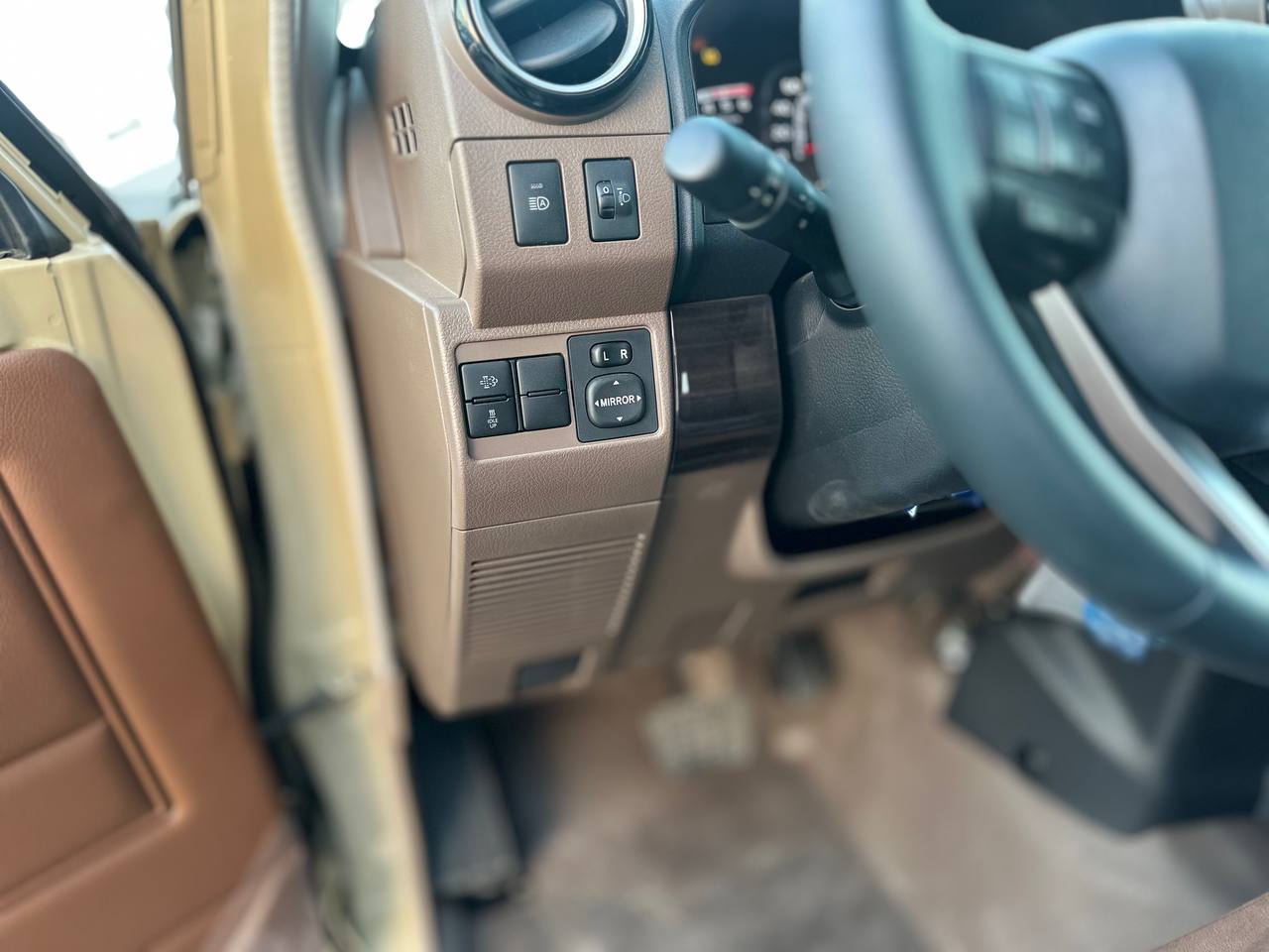 Toyota Land Cruiser 79 Double Cabin 2024