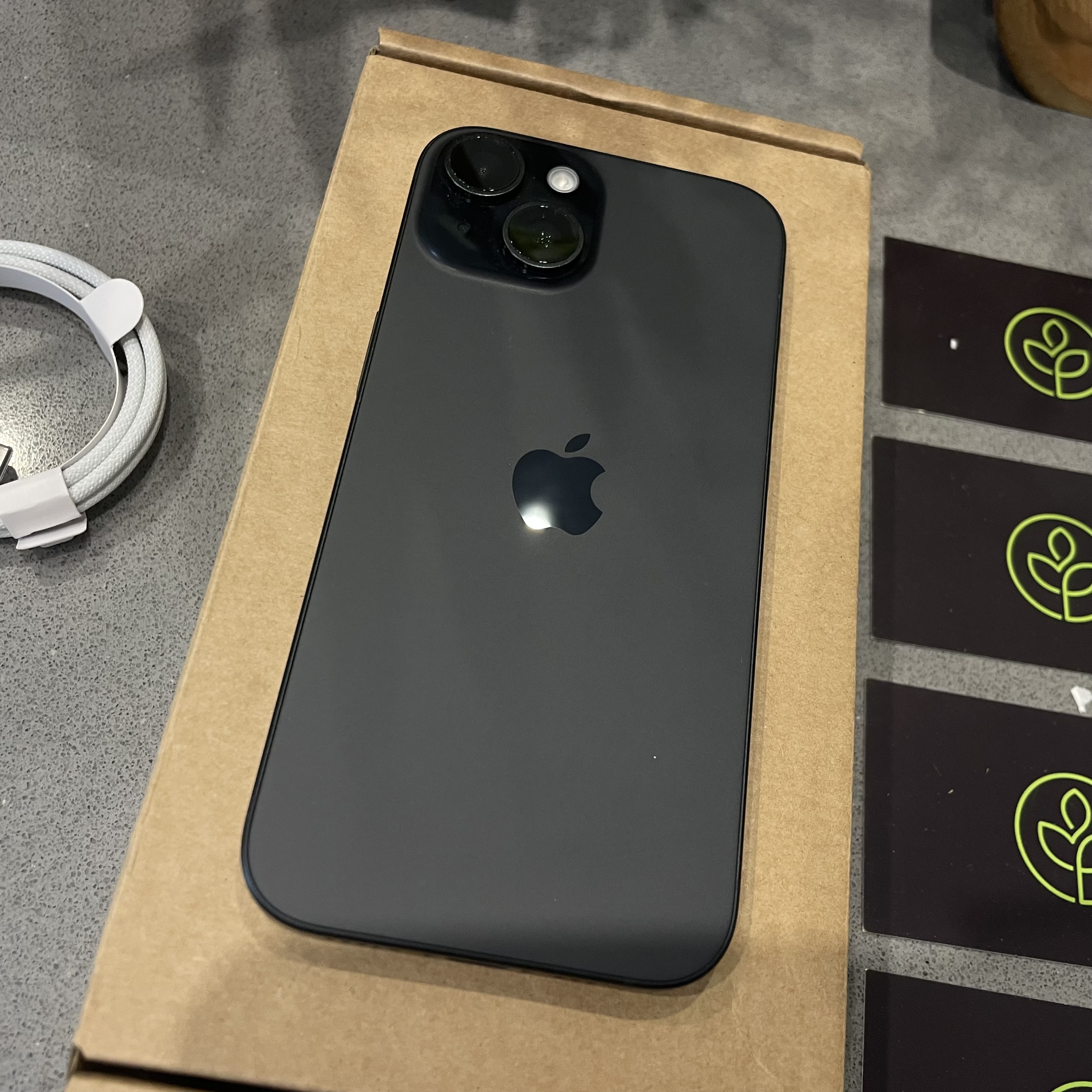 iPhone 15 Km0 128GB - Negro