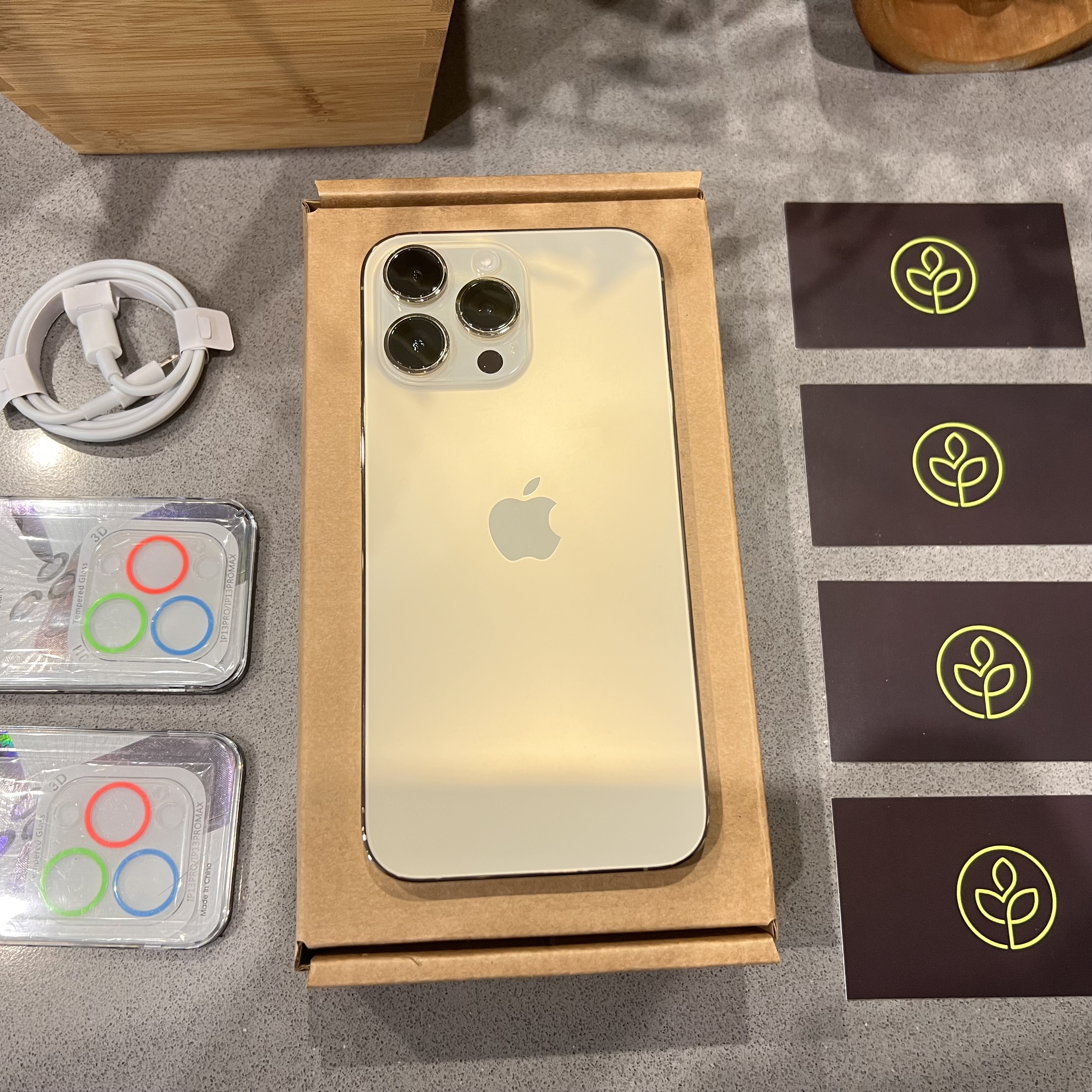 iPhone 14 Pro Max Km0 256GB - Dorado